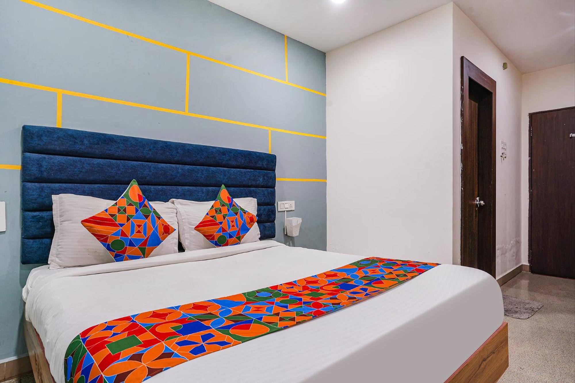 Hotel Fabhotel Jkc Grand - Hitech City