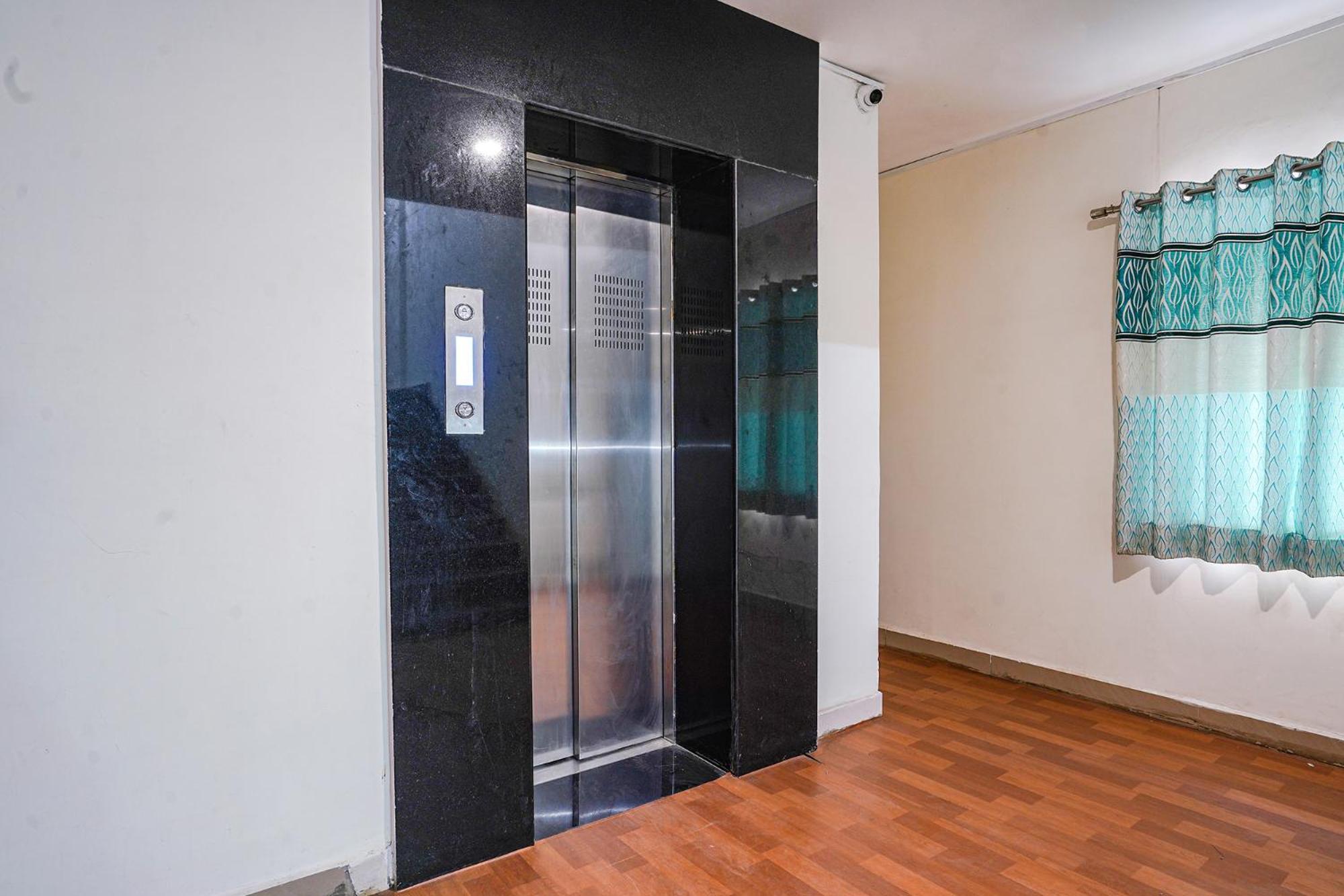 Hotel Fabhotel Jkc Grand - Hitech City Hyderabad