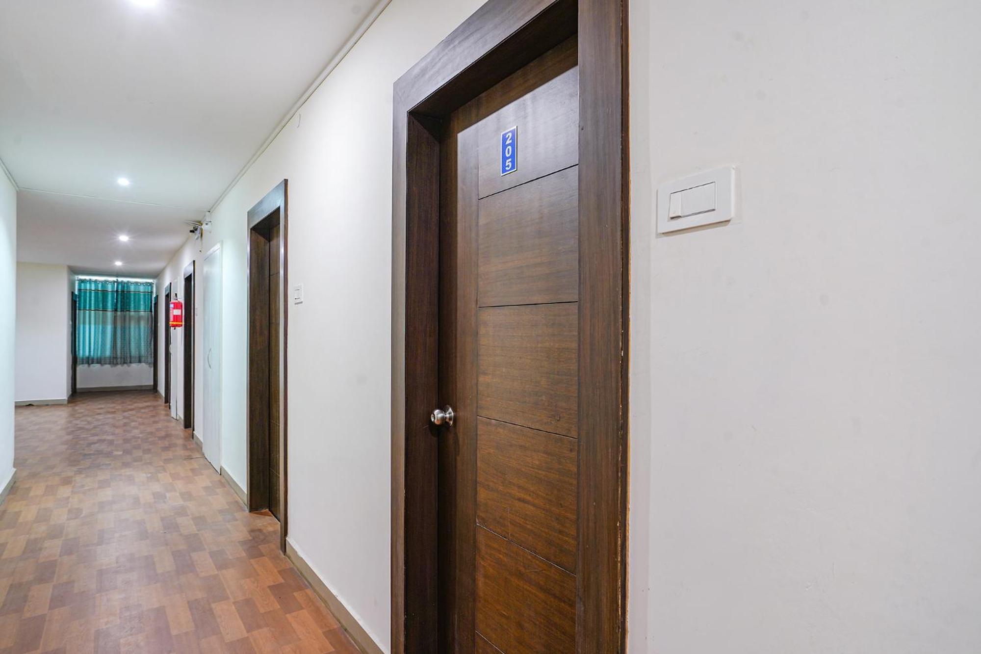 Fabhotel Jkc Grand - Hitech City Hyderabad