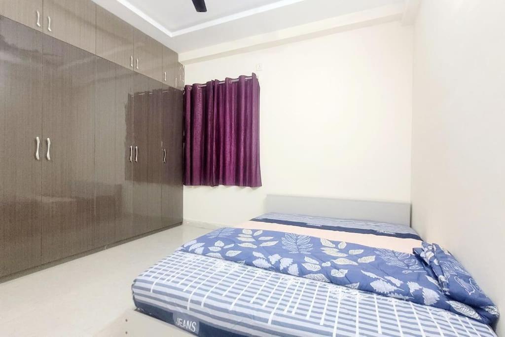 Verizon 2bhk Near Nizampet Apartment
