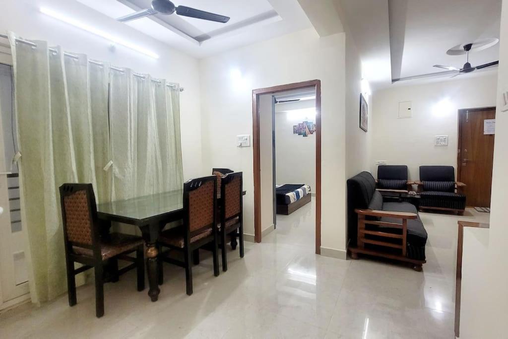 Verizon Stays-2bhk @bachupally Apartment Hyderabad