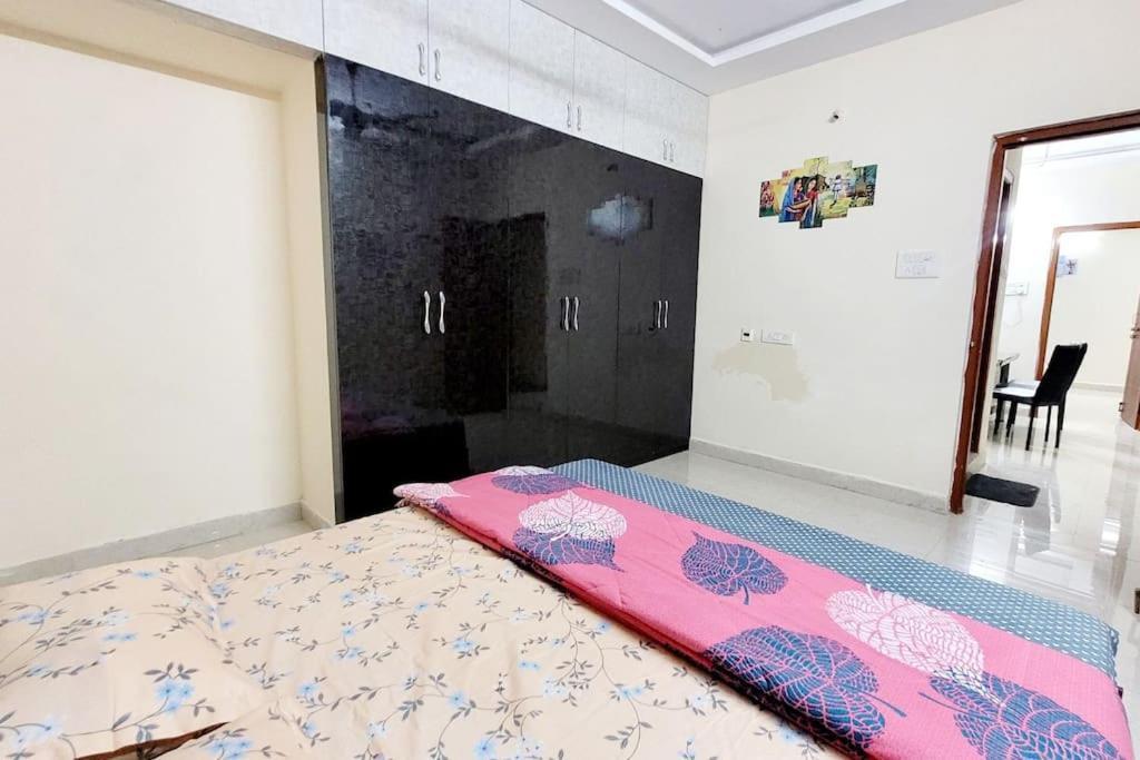 Verizon Stays-2bhk @bachupally *