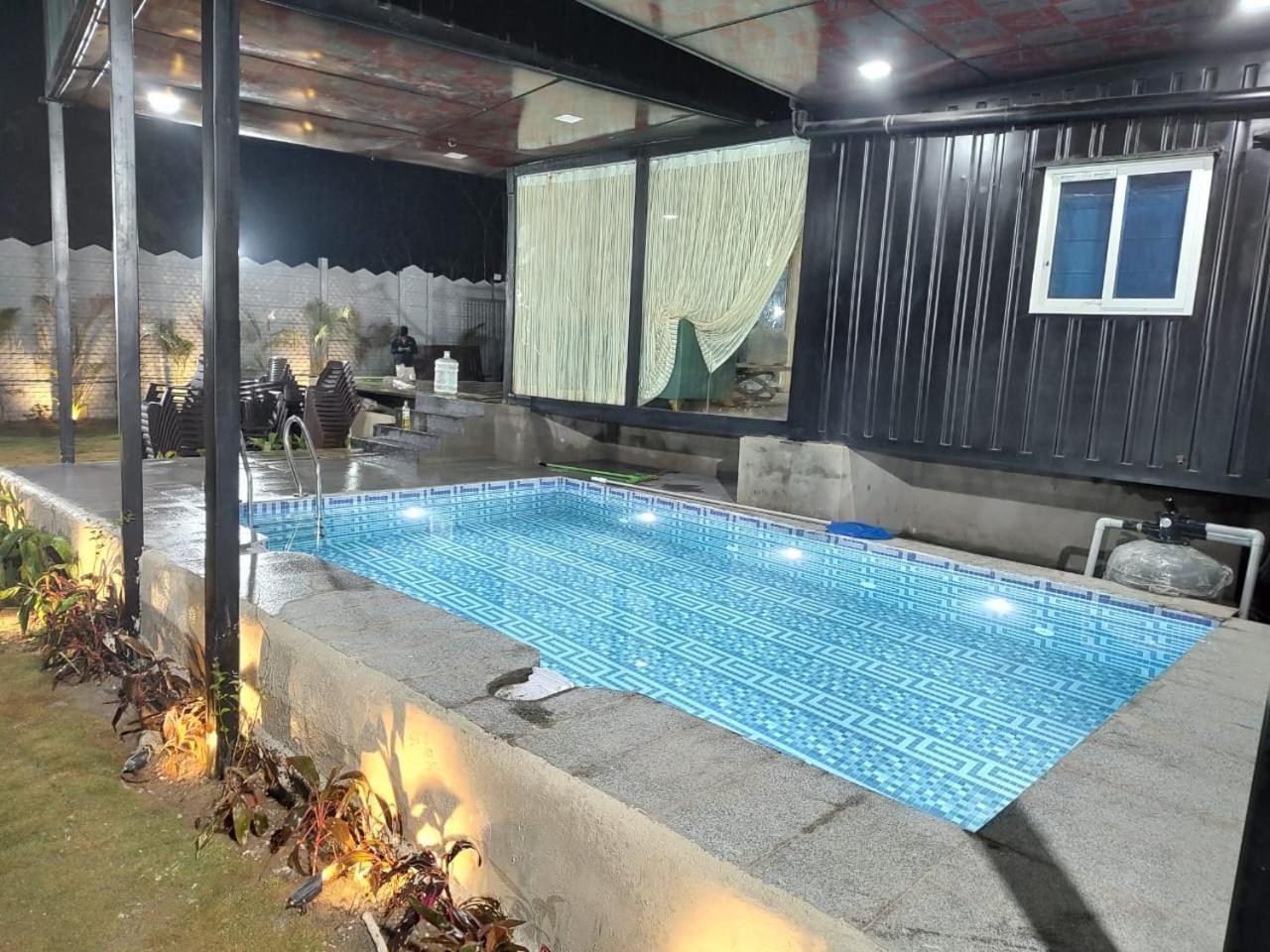 4br Farm Inside Leonia