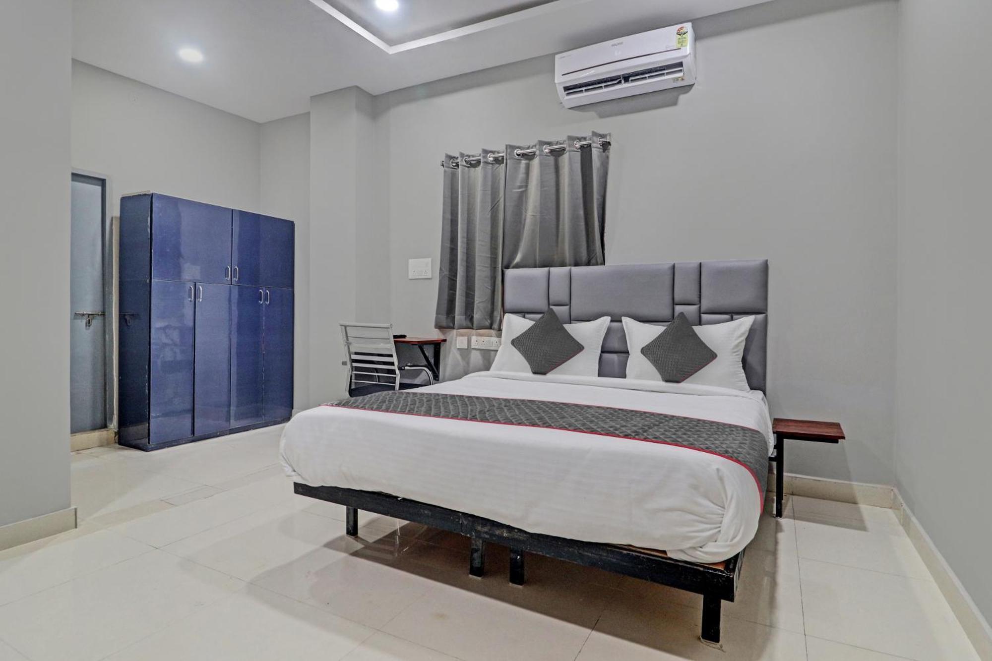 Hotel Collection O Lavish Springs 4*