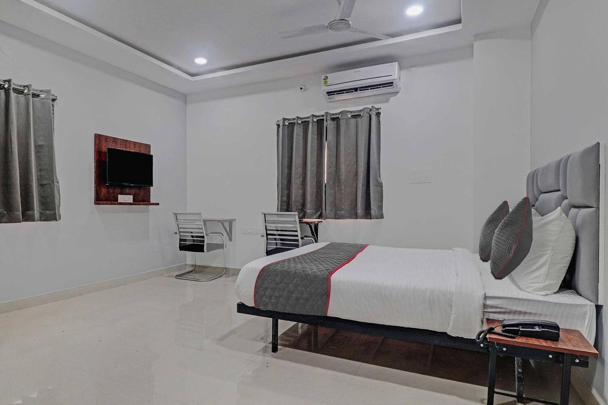 Hotel Collection O Lavish Springs Hyderabad
