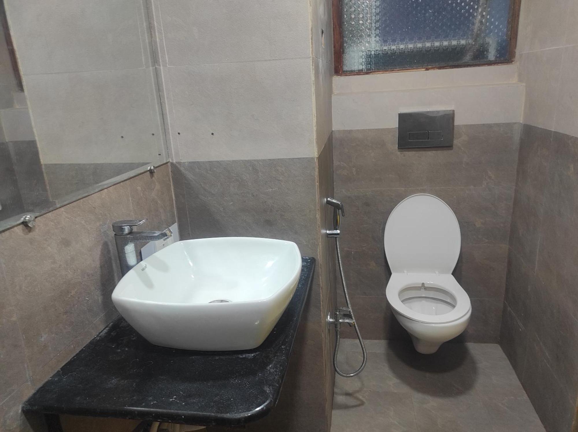 Amaze Grand Hotel Hyderabad