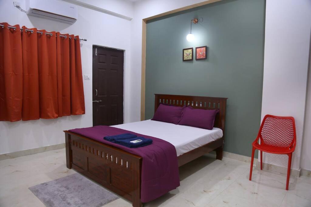 Veetil -3bhk A/c, Kukatpally, * Hyderabad