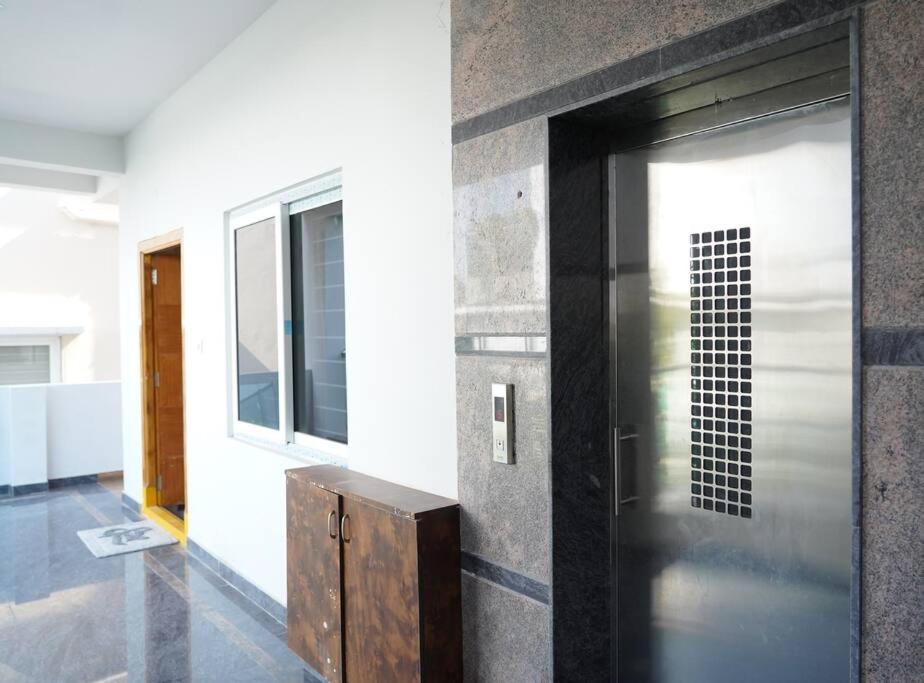 Veetil -3bhk A/c, Kukatpally, *