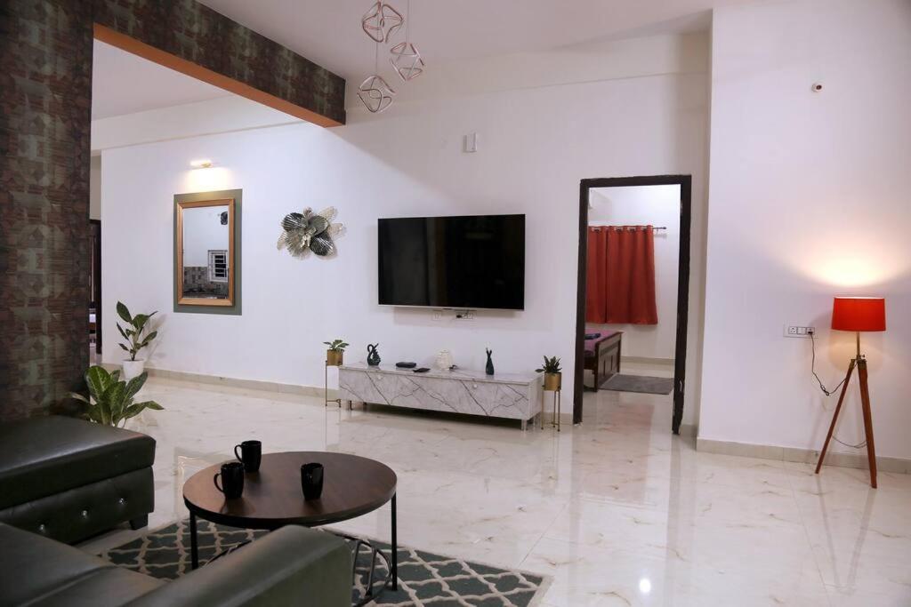 Veetil -3bhk A/c, Kukatpally, *