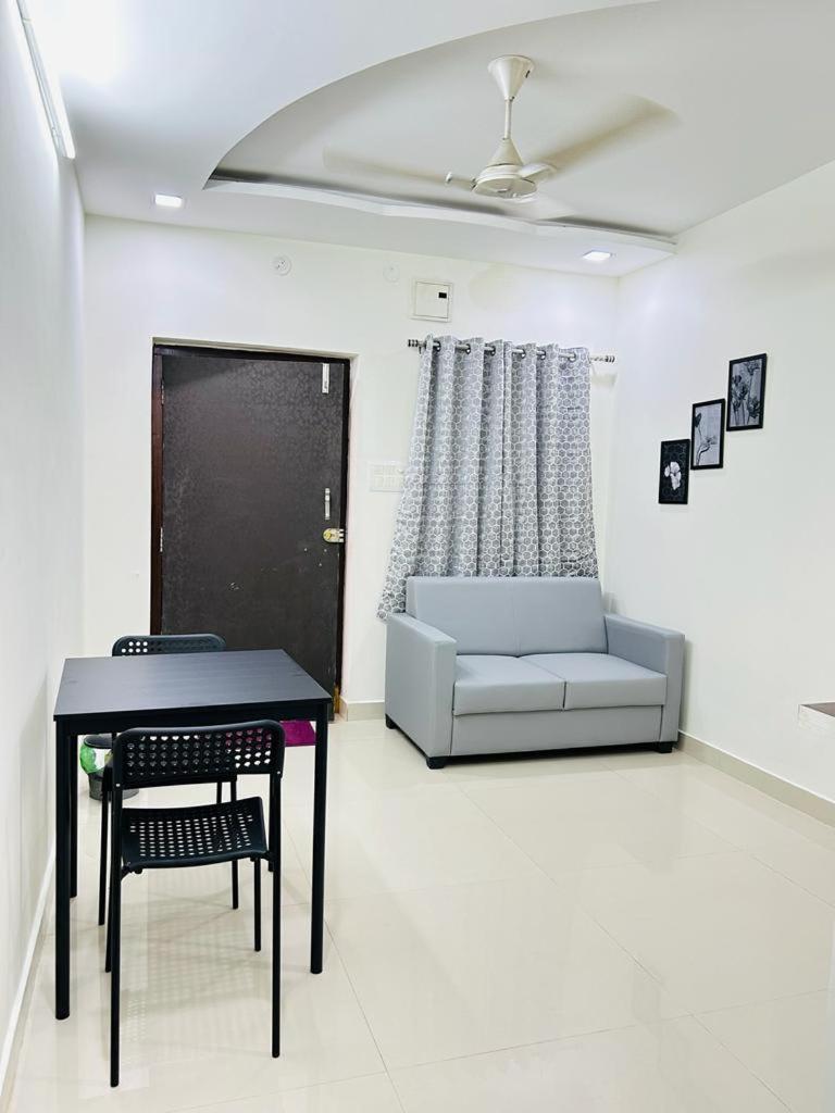 Apartment Abode Stayz Service *