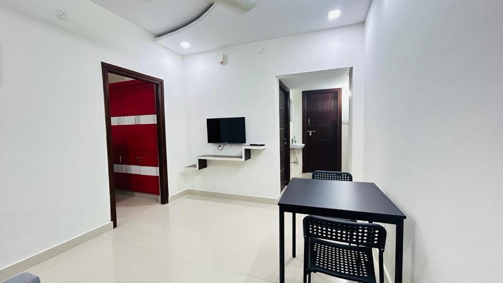 Abode Stayz Service Apartment *
