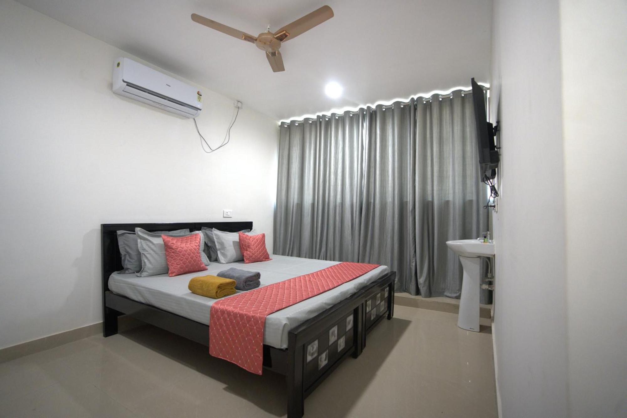 Hotel Yellow Bells Signature Hitec
