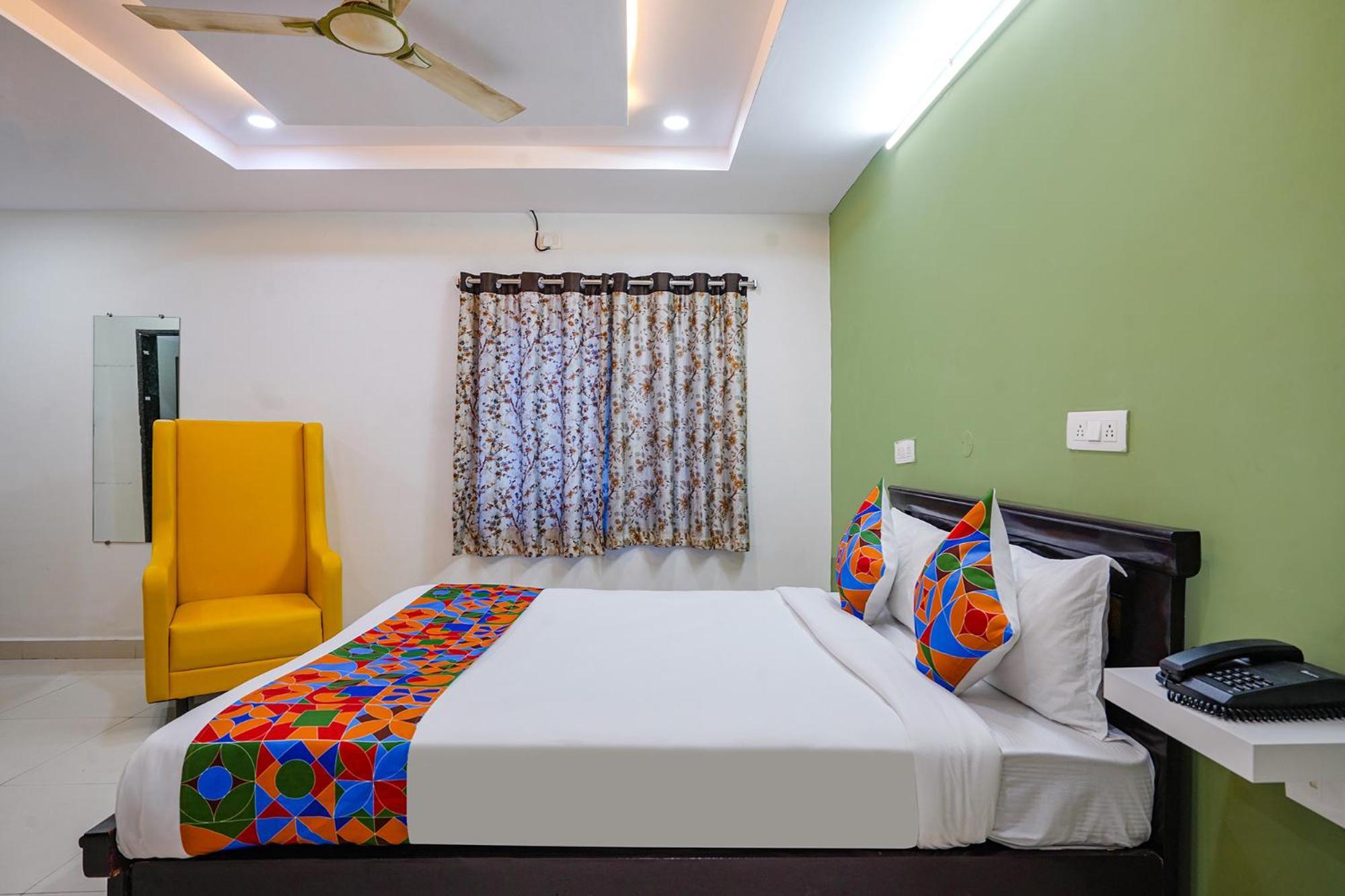 Fabhotel Cozy 3*