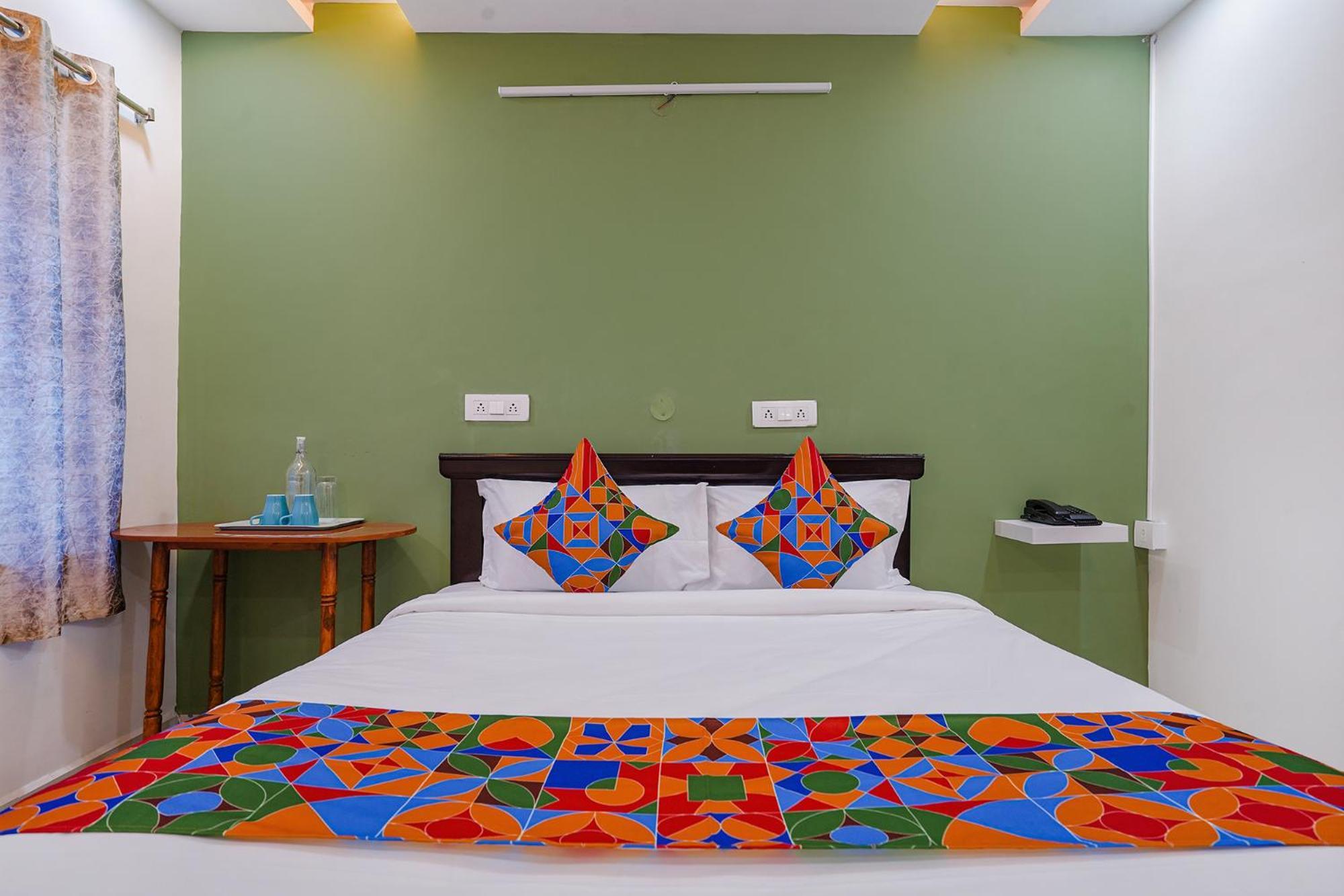 Fabhotel Cozy 3*