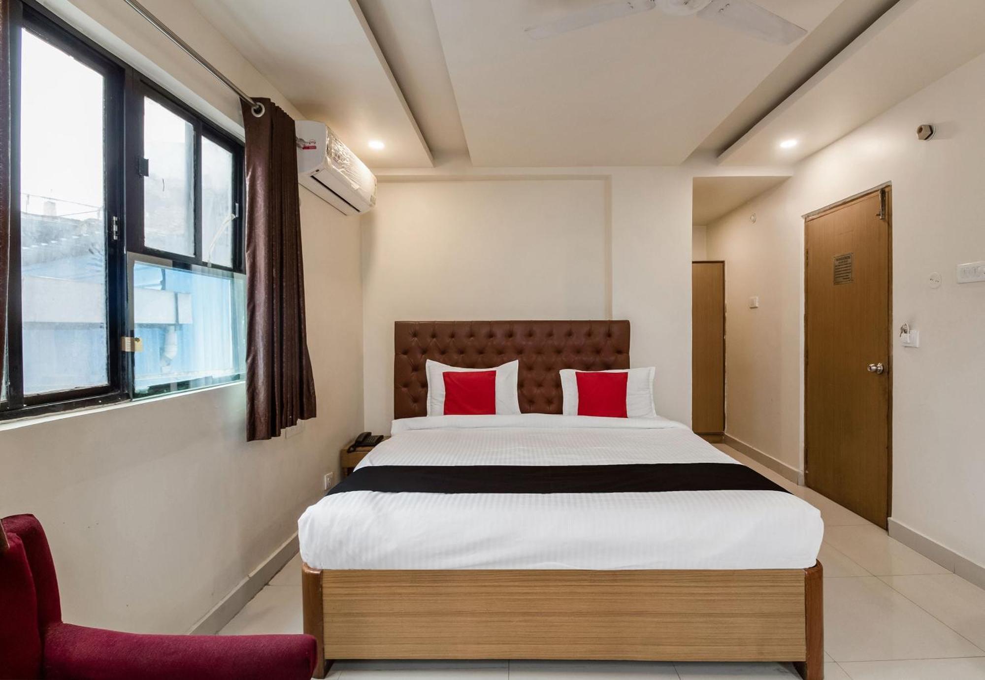 Capital O Marjan International Near Assembly Hotel 3*