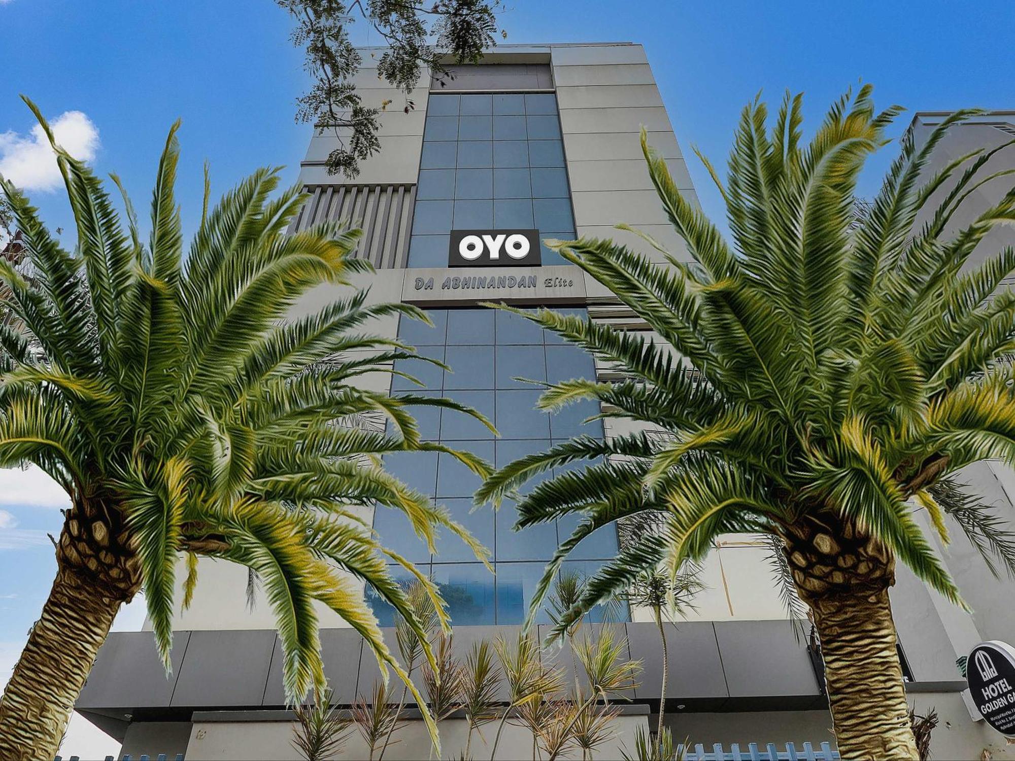 Collection O Golden Gate Hotel Hyderabad