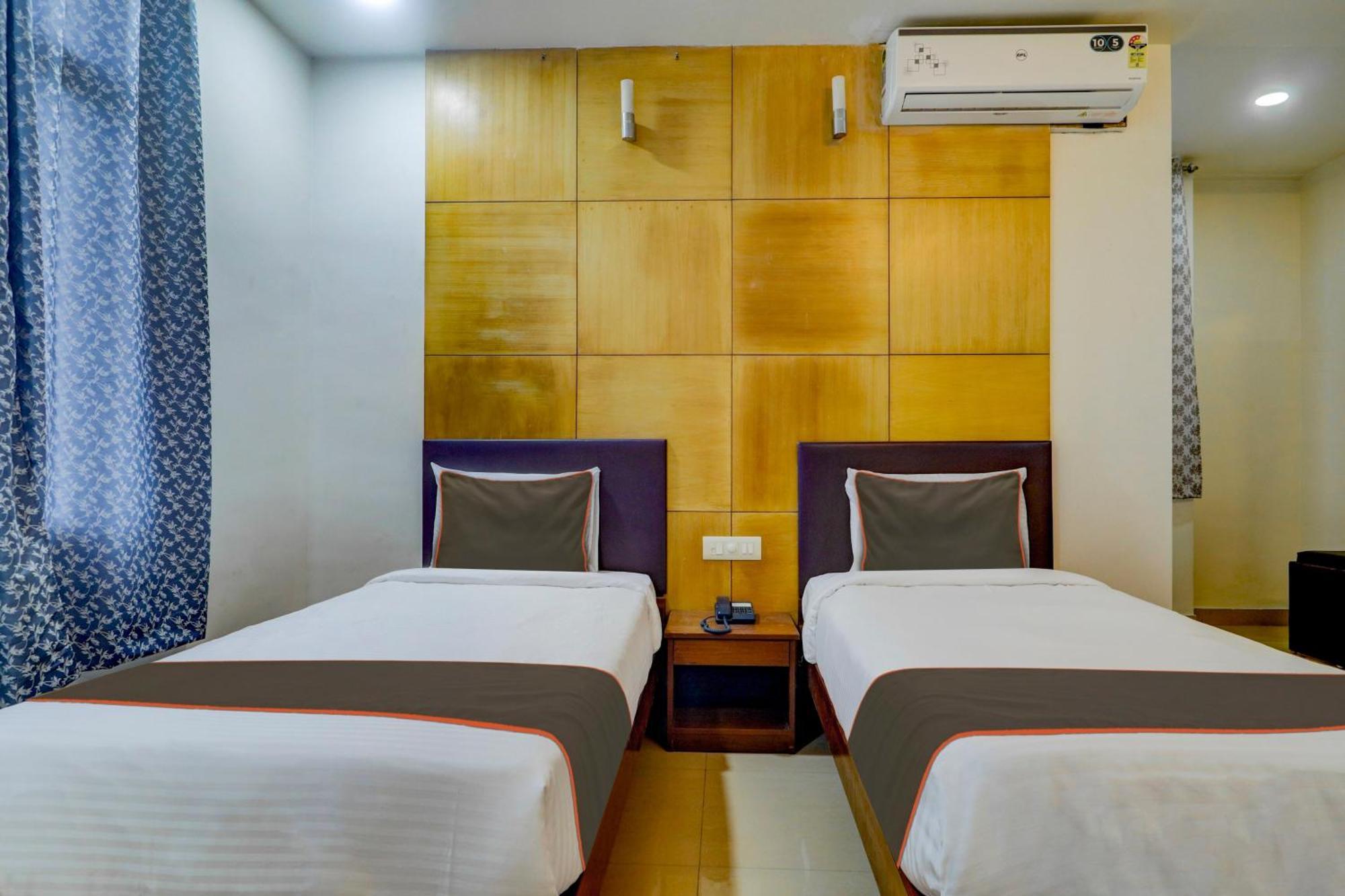 Capital O Qualia Heights Madhapur Beside Cyber Tower Hotel 3*