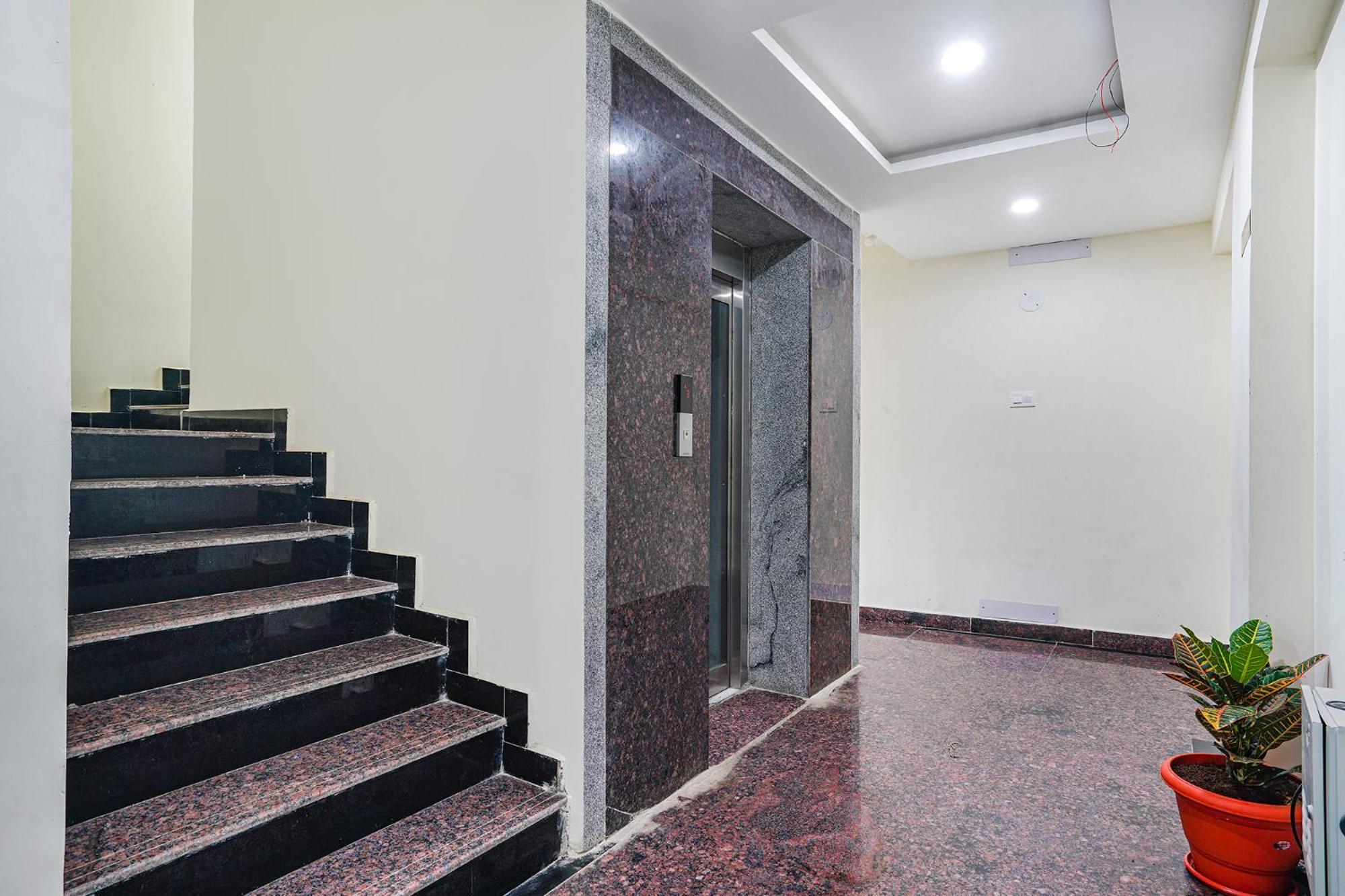 Fabhotel Sri Karthikeya Grand - Nr Nexus Mall, Kukatpally Hotel Hyderabad