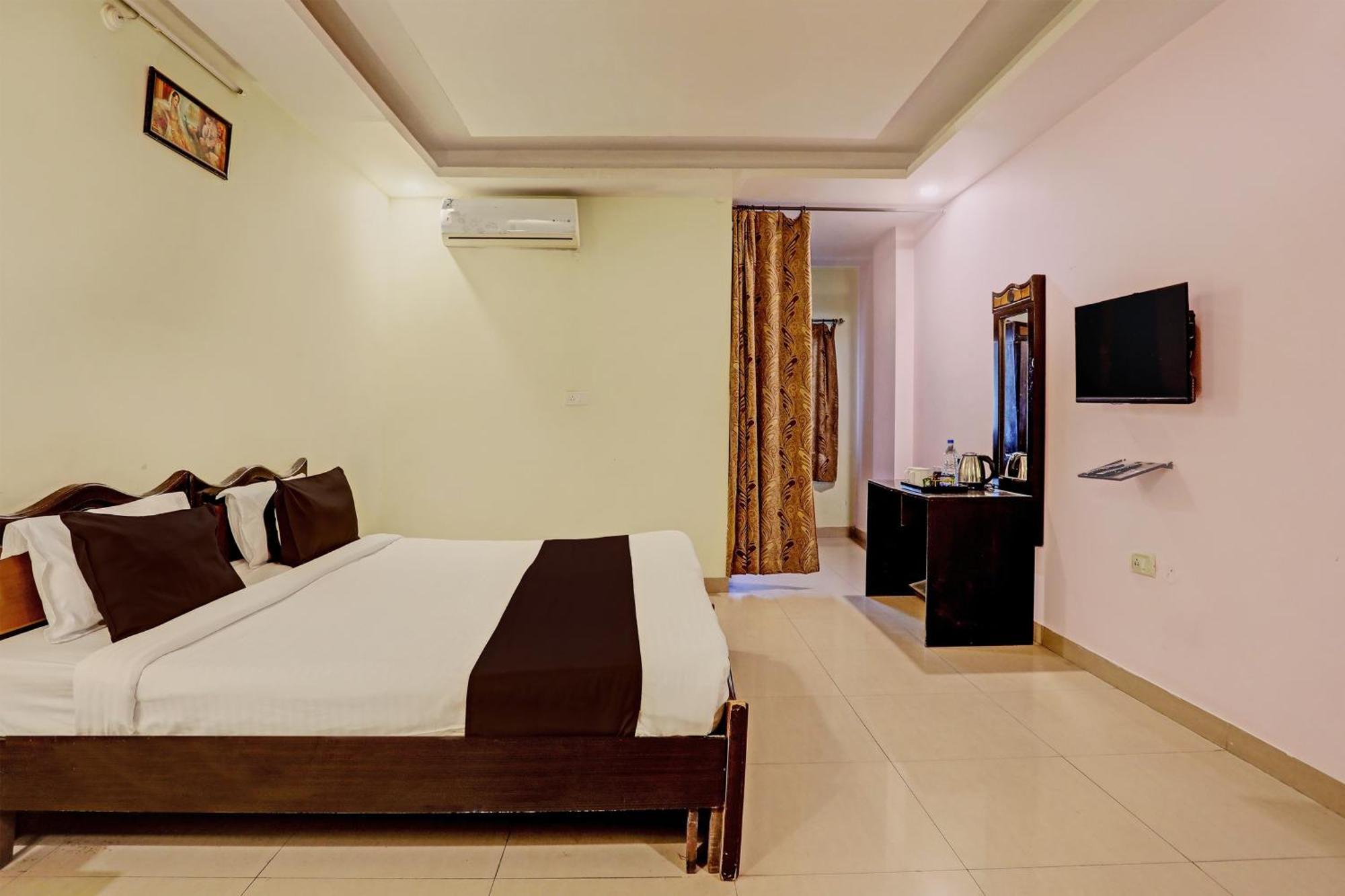 O Ritesh Grand Hotel 3*