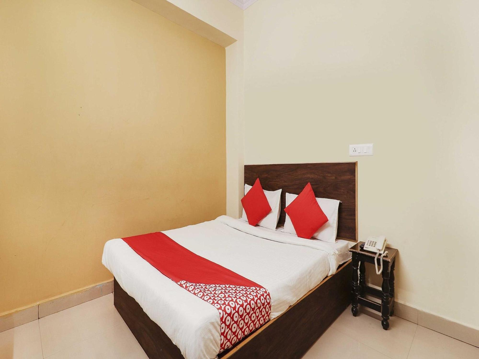 Hotel O Sai Pariwar Near Snow World