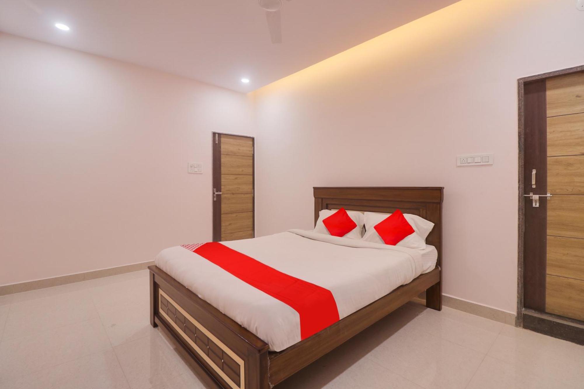 O Hanuma Resdiceny Hotel Hyderabad