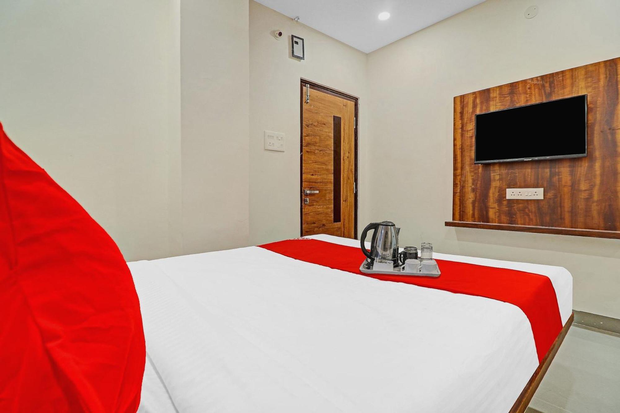 O Night Eye Hotel Hyderabad