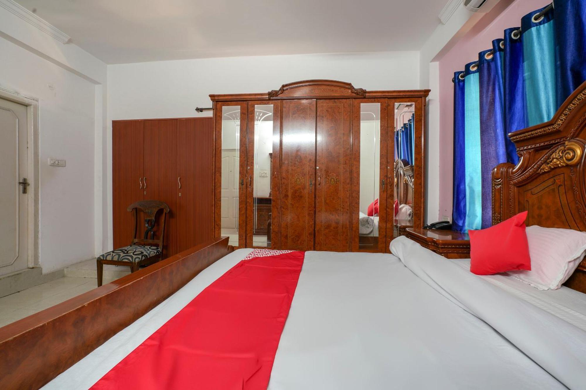 O Hill Street Service Near Gvk One Mall 3*