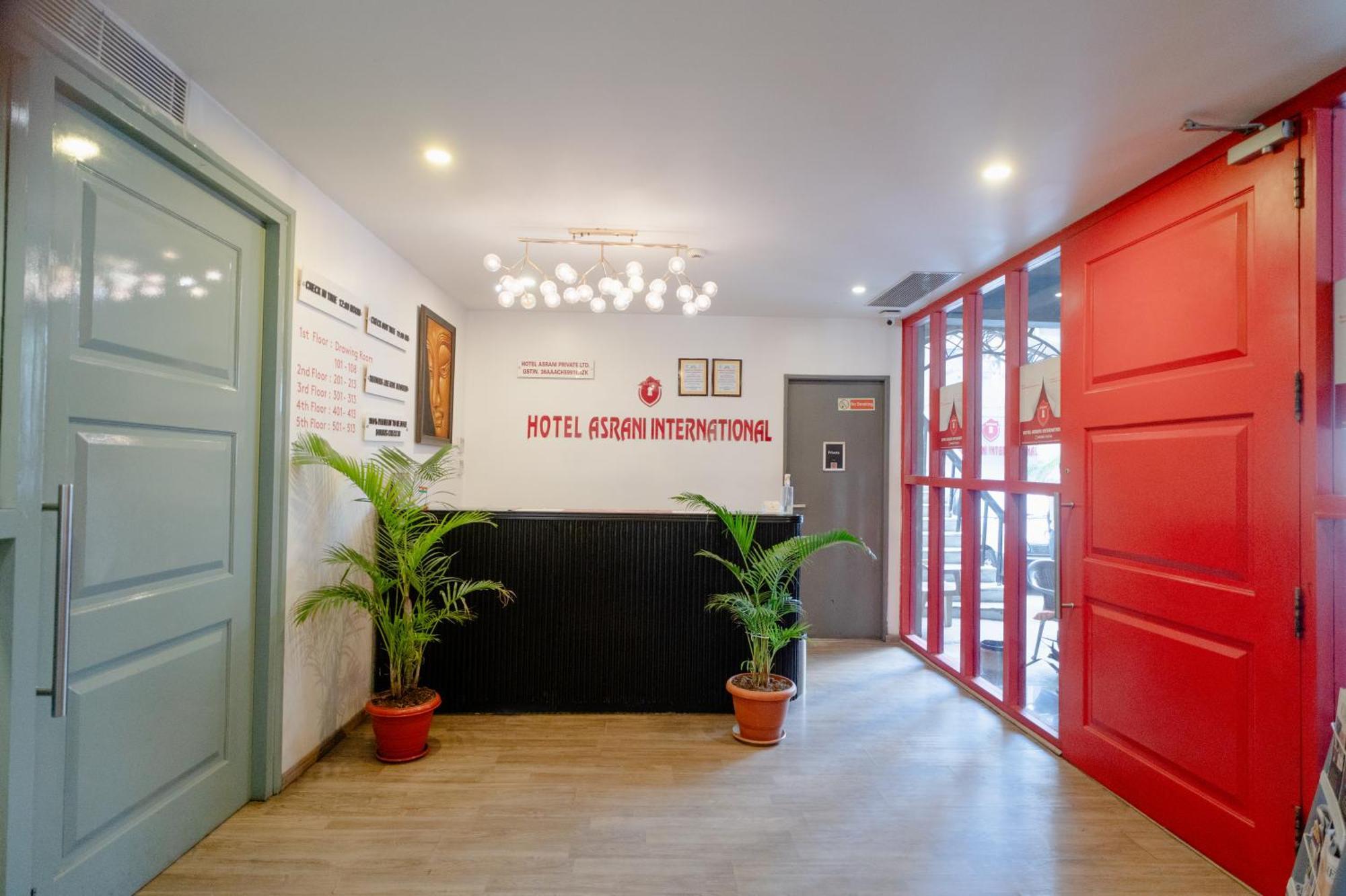 Asrani International Hotel 3*