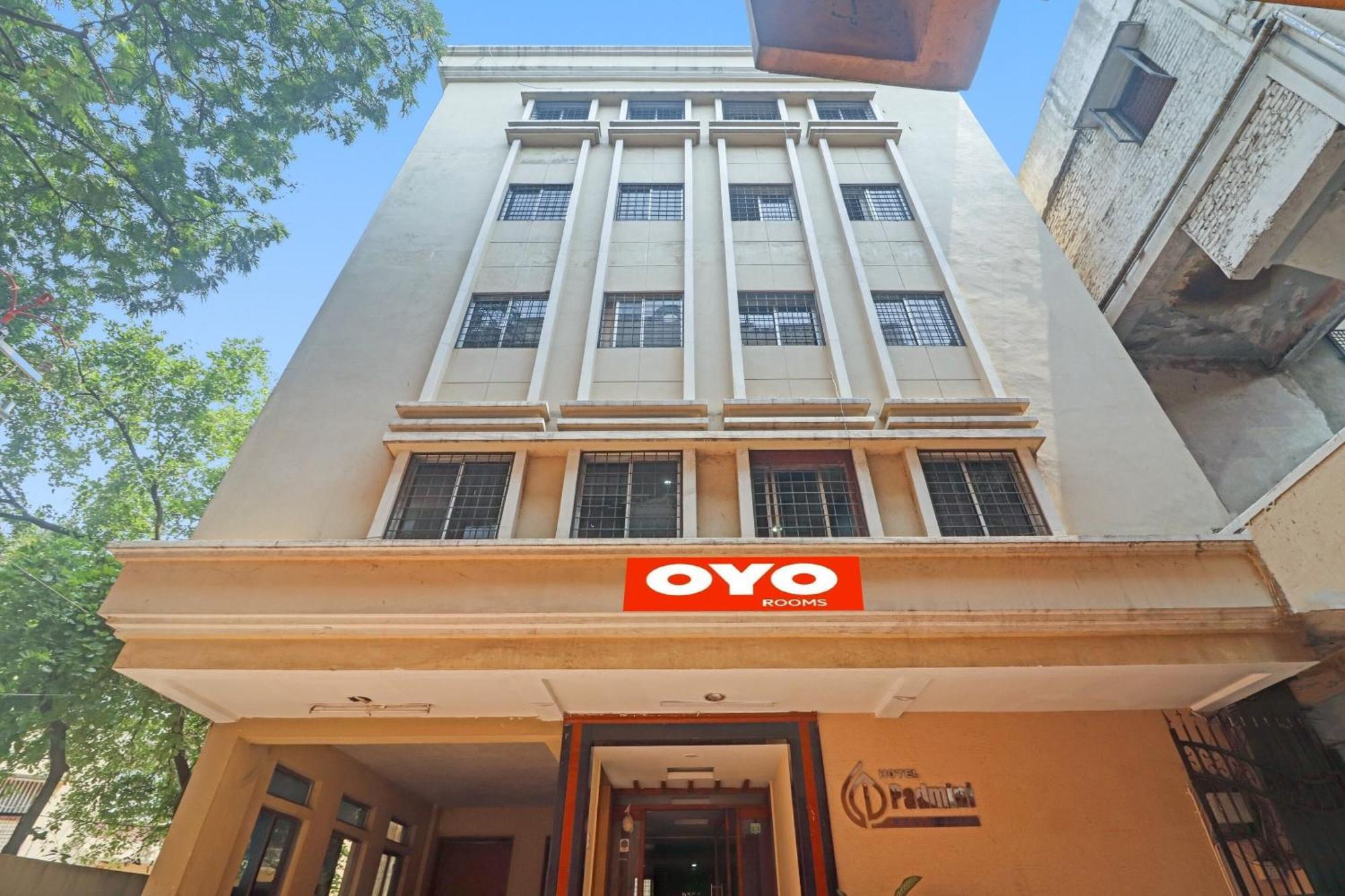 O Padmini Near Lakdikapool Metro Station Hyderabad