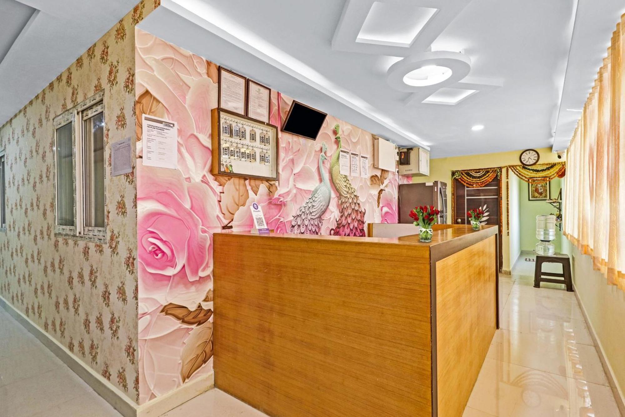 Capital O Kamakshi Hotel 3*