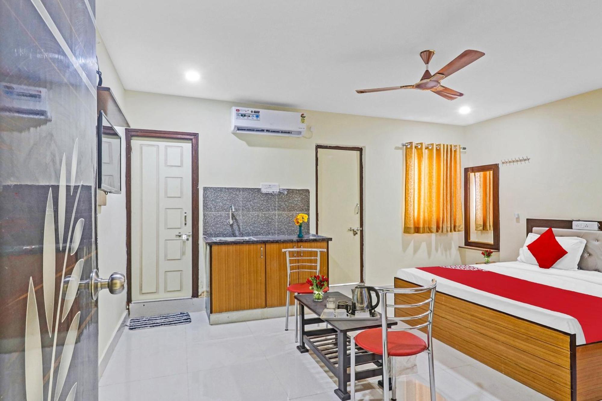 Hotel Capital O Kamakshi Hyderabad