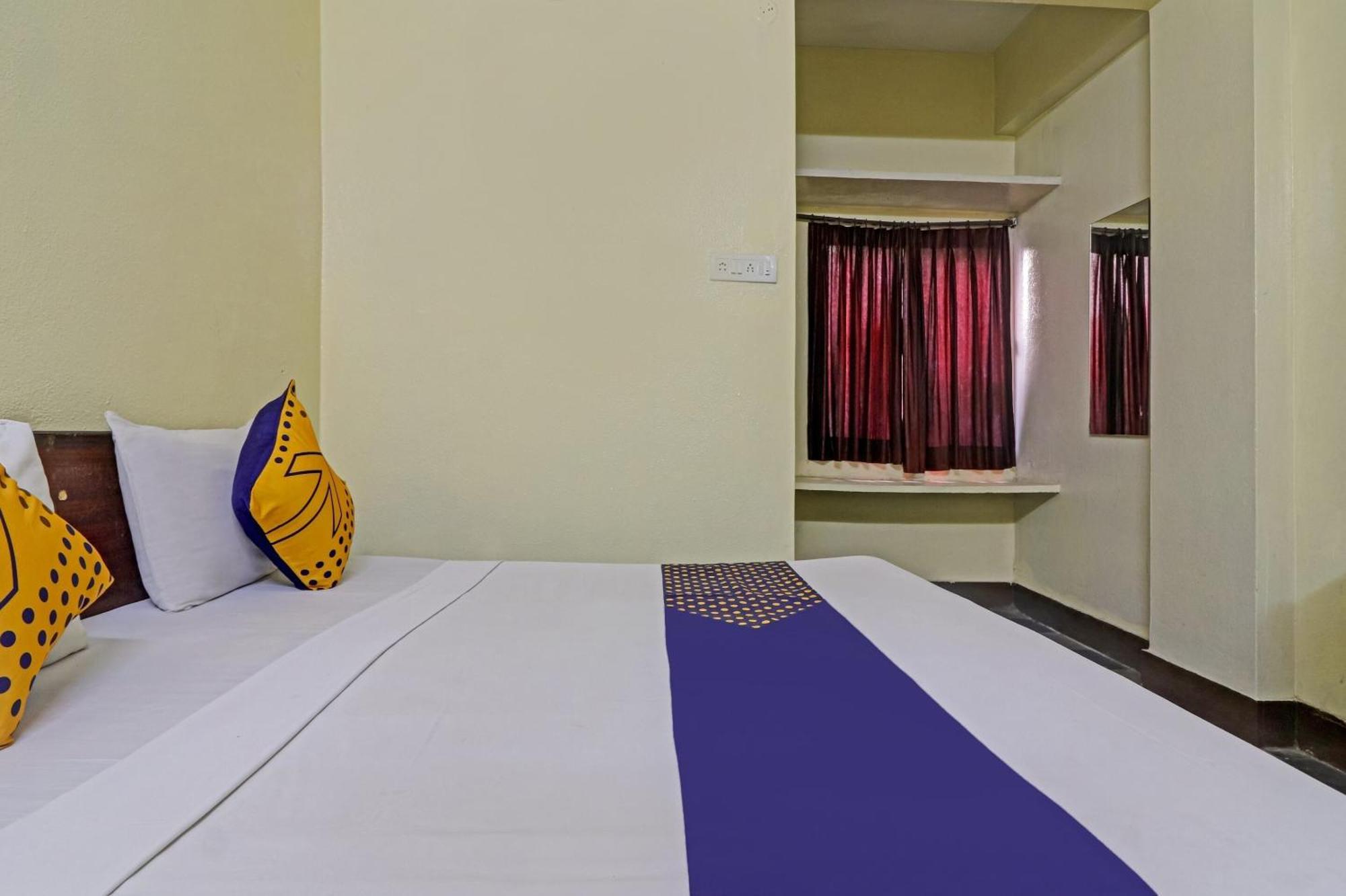Spot On Kanha Residency Near Birla Mandir Hotel