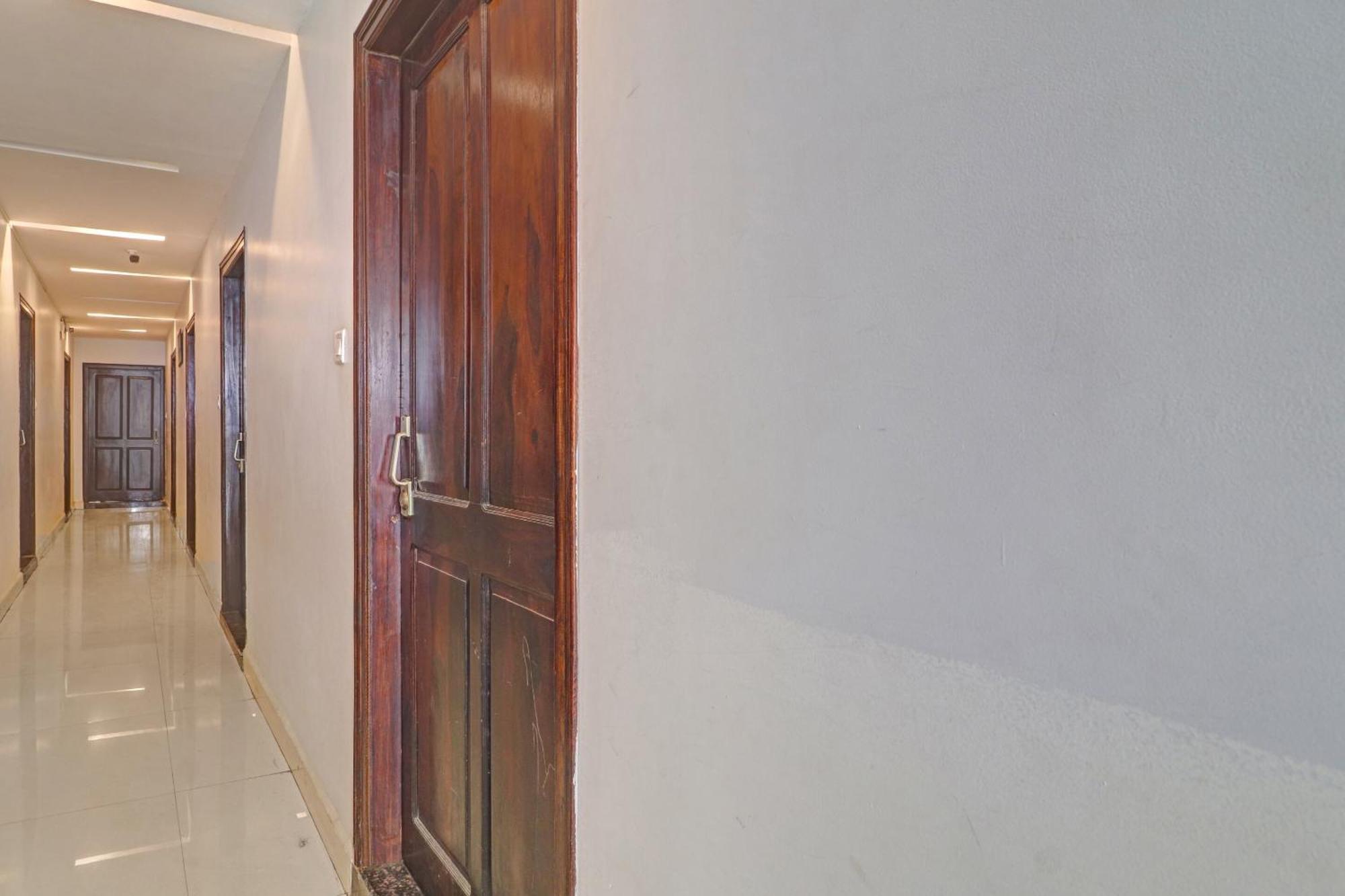 Hotel Collection O 81309 Hamsa The Right Choice Hyderabad