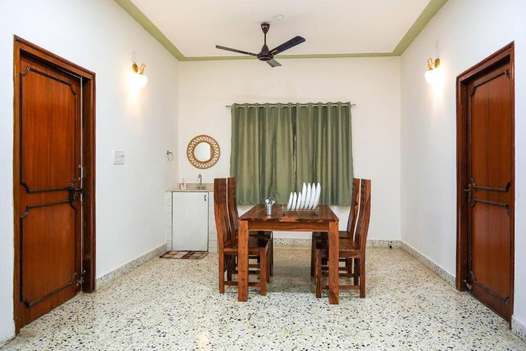 Tourist Friendly -3bhk Ac Near Birla Mandir, *