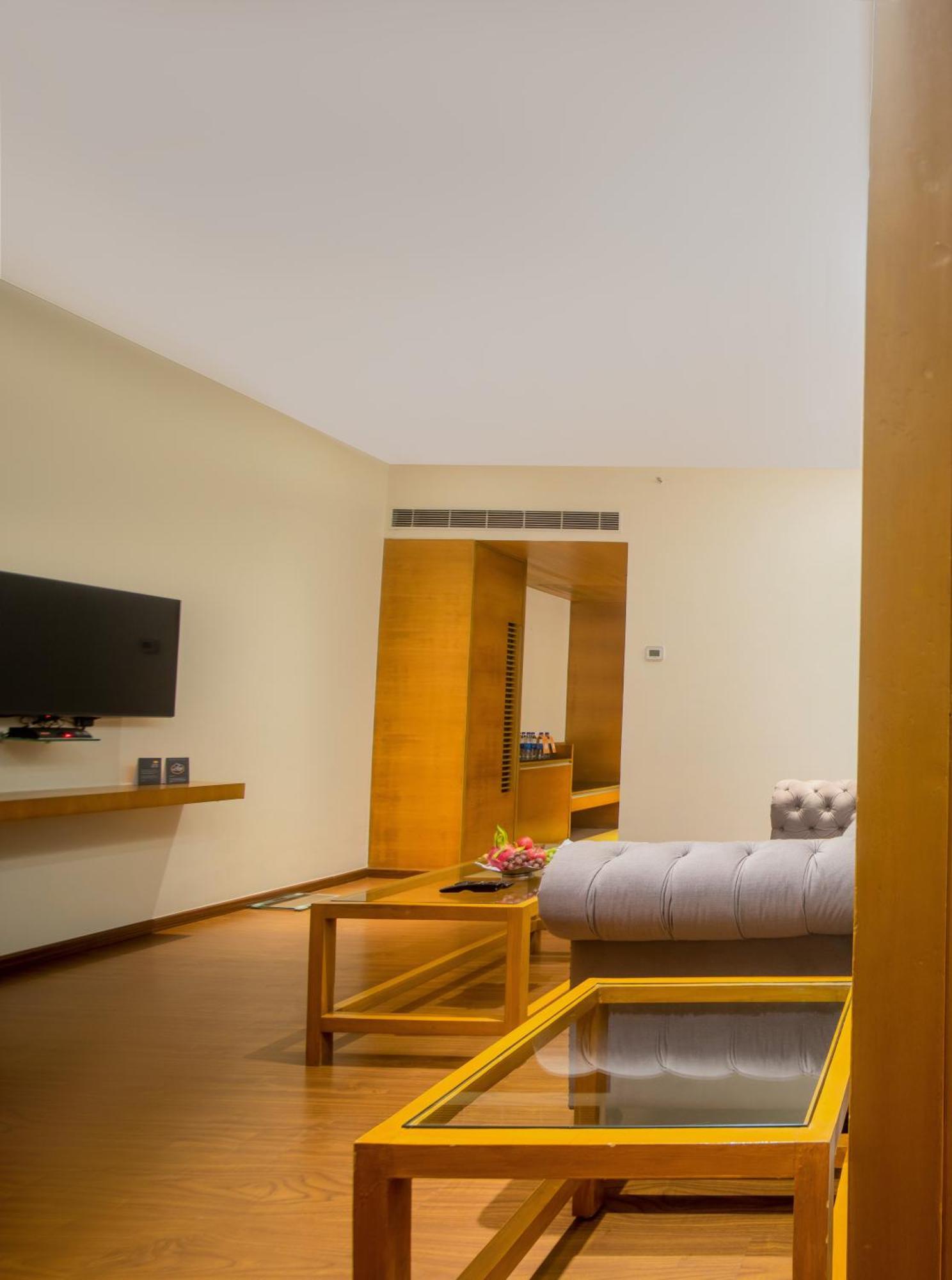 Marigold 5* Hyderabad