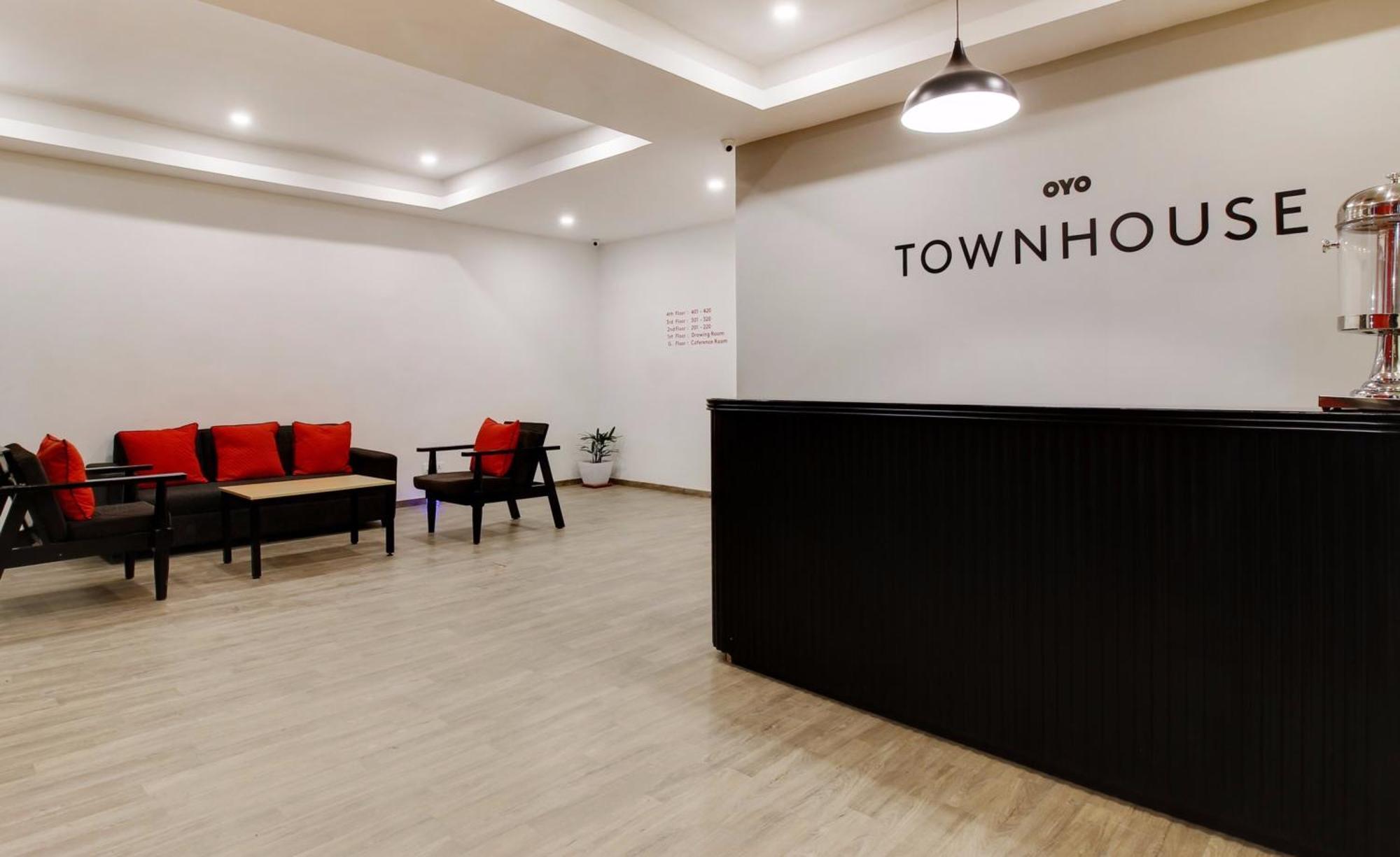 Hotel Super Townhouse Moosapet Rcc Prime Hyderabad