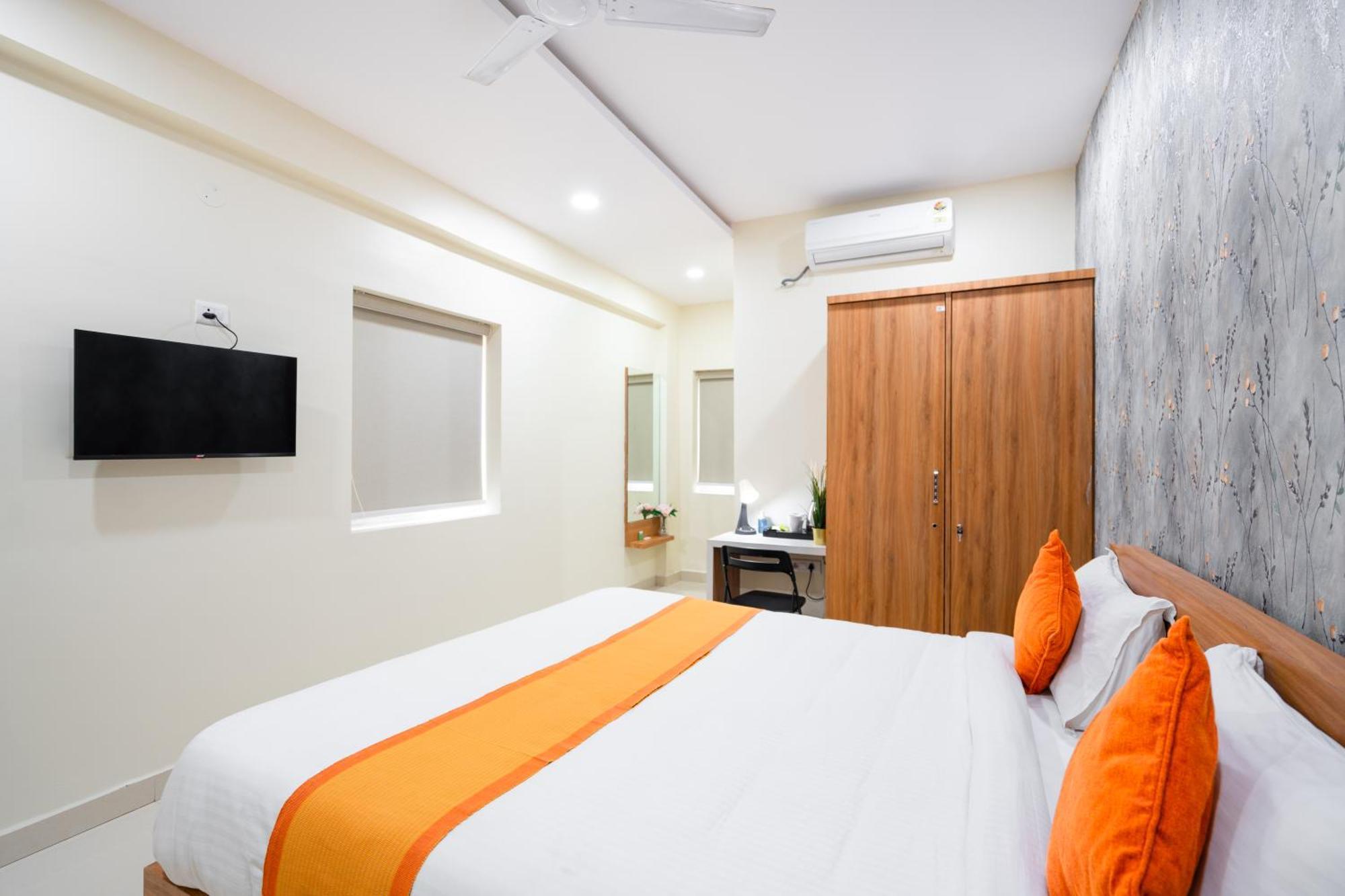 Iris At Nest 3* Hyderabad