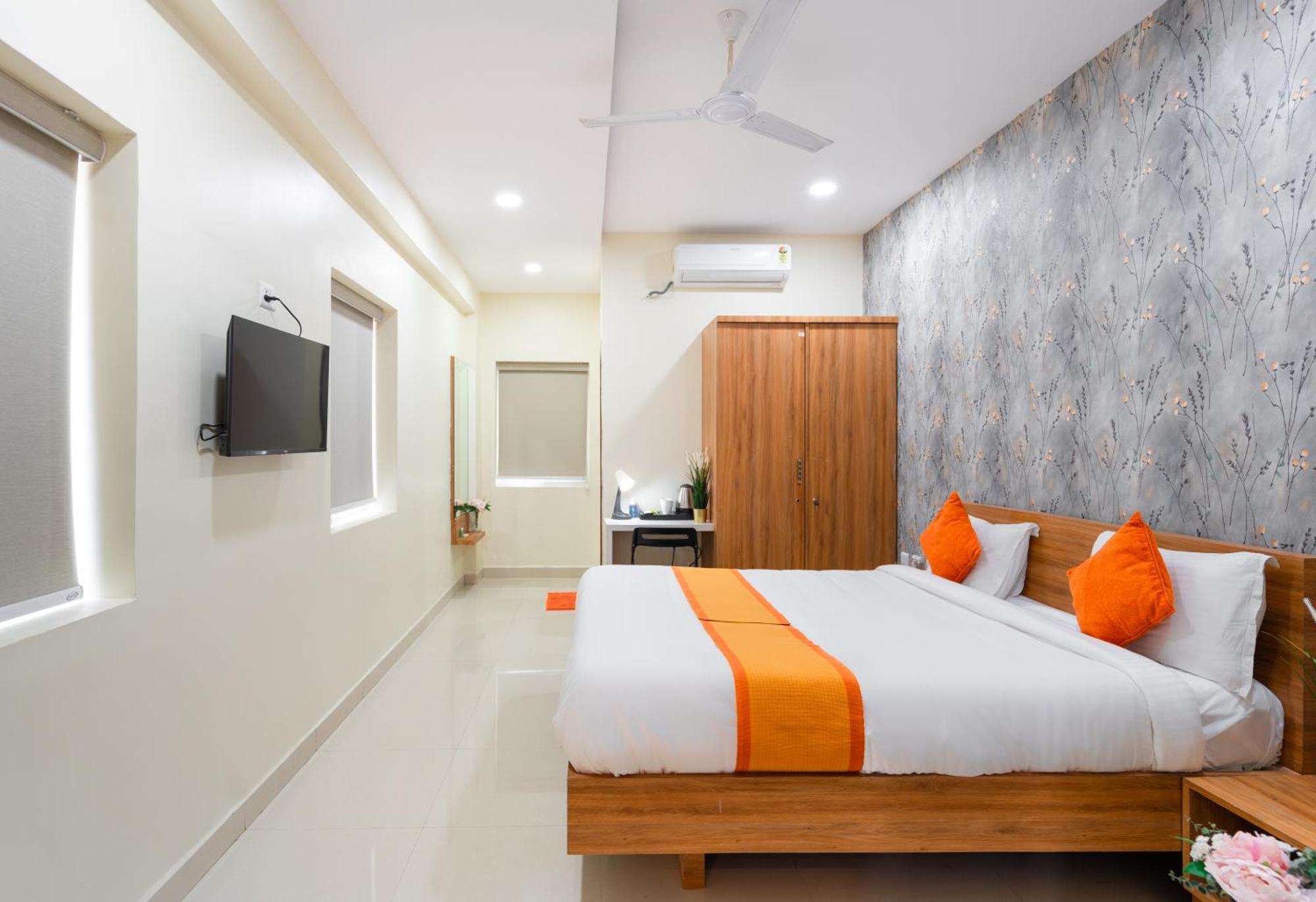 Hotel Iris At Nest 3*