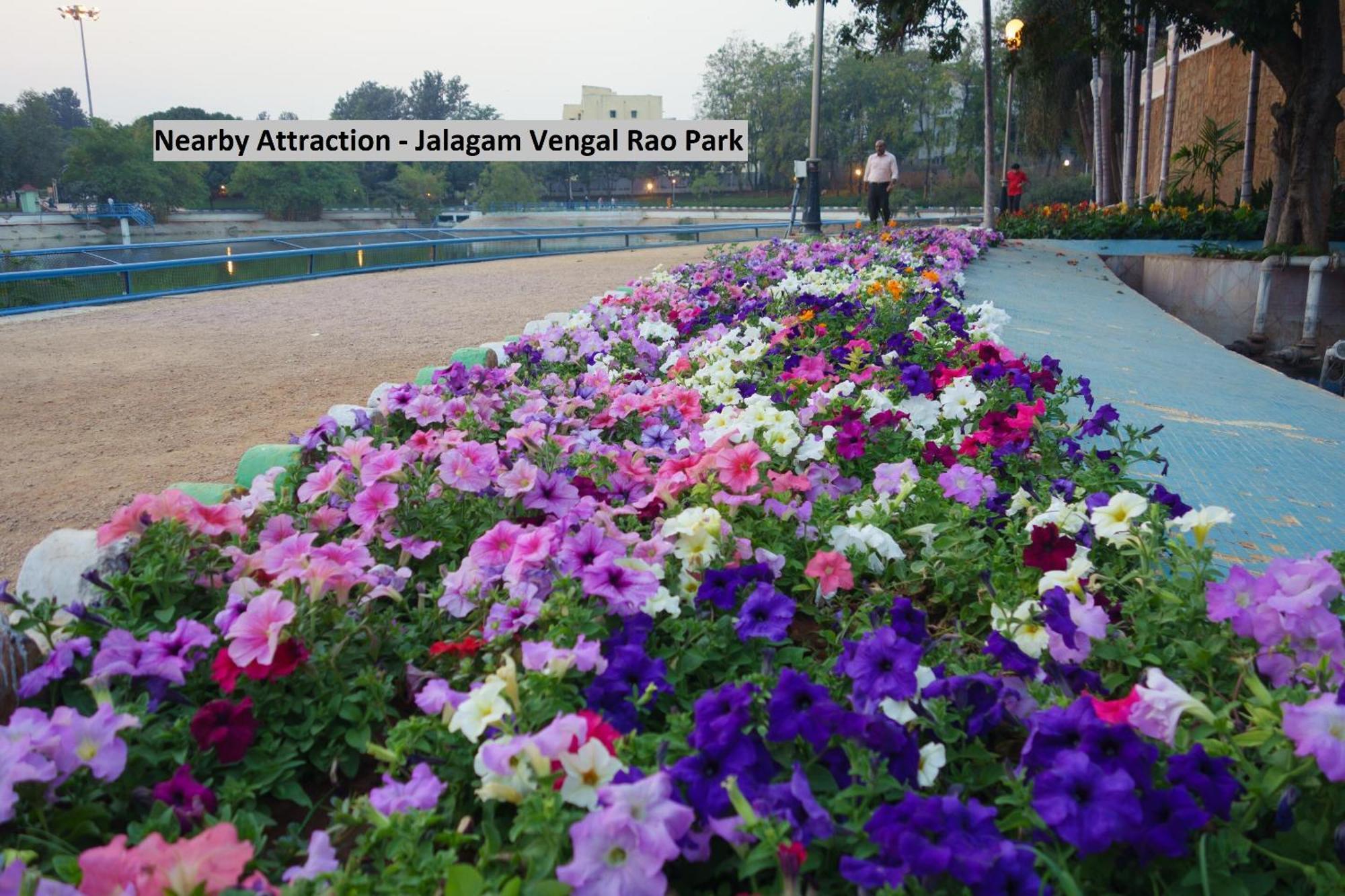 Hotel O Saraswathi Residency Near Sr Nagar Metro Station