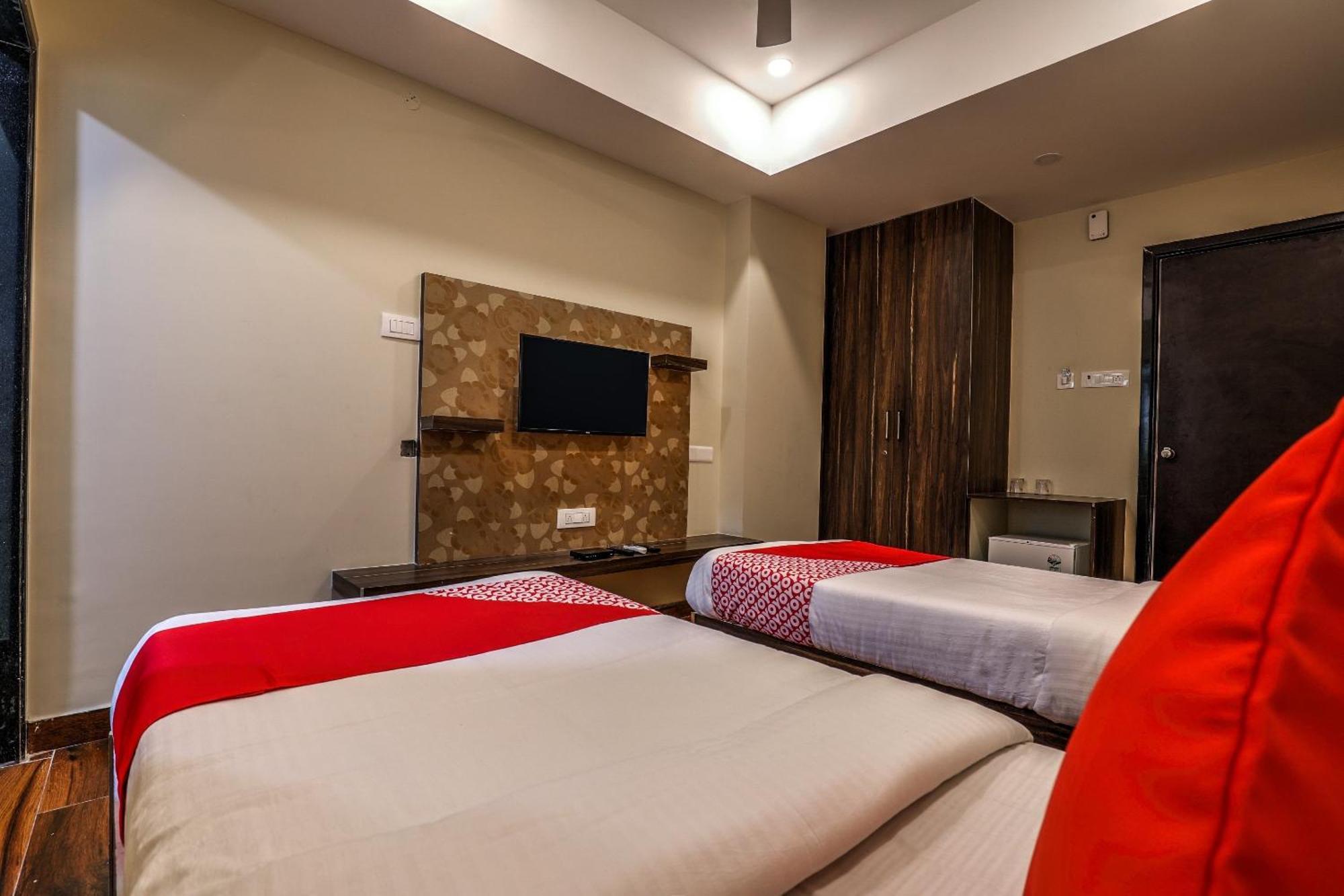 Capital O Sky Grand Hotel Hyderabad
