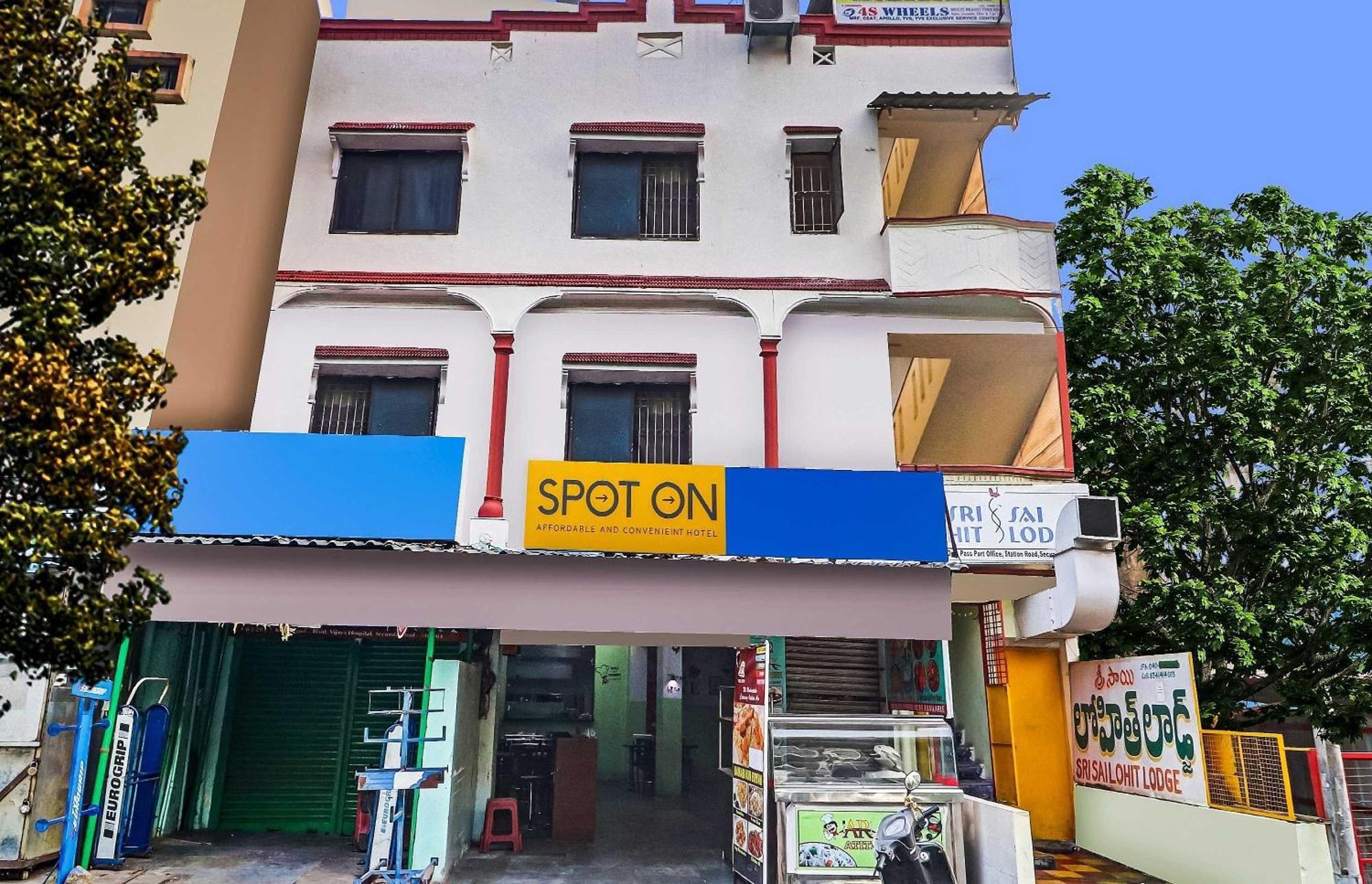Hotel Spot On Sri Sai Lohith Near Secunderabad Railway Station
