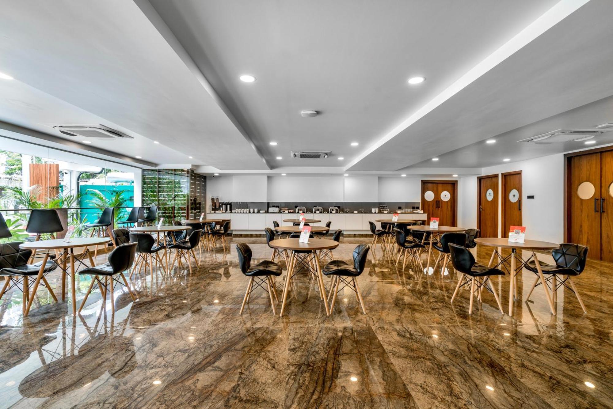 Skyla & - Hitech Hotel 3*