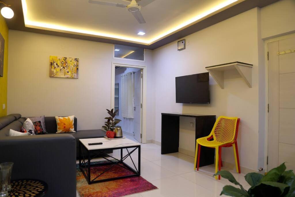 3 Midtown-1bhk, Near Aig Hospital, Hitech *