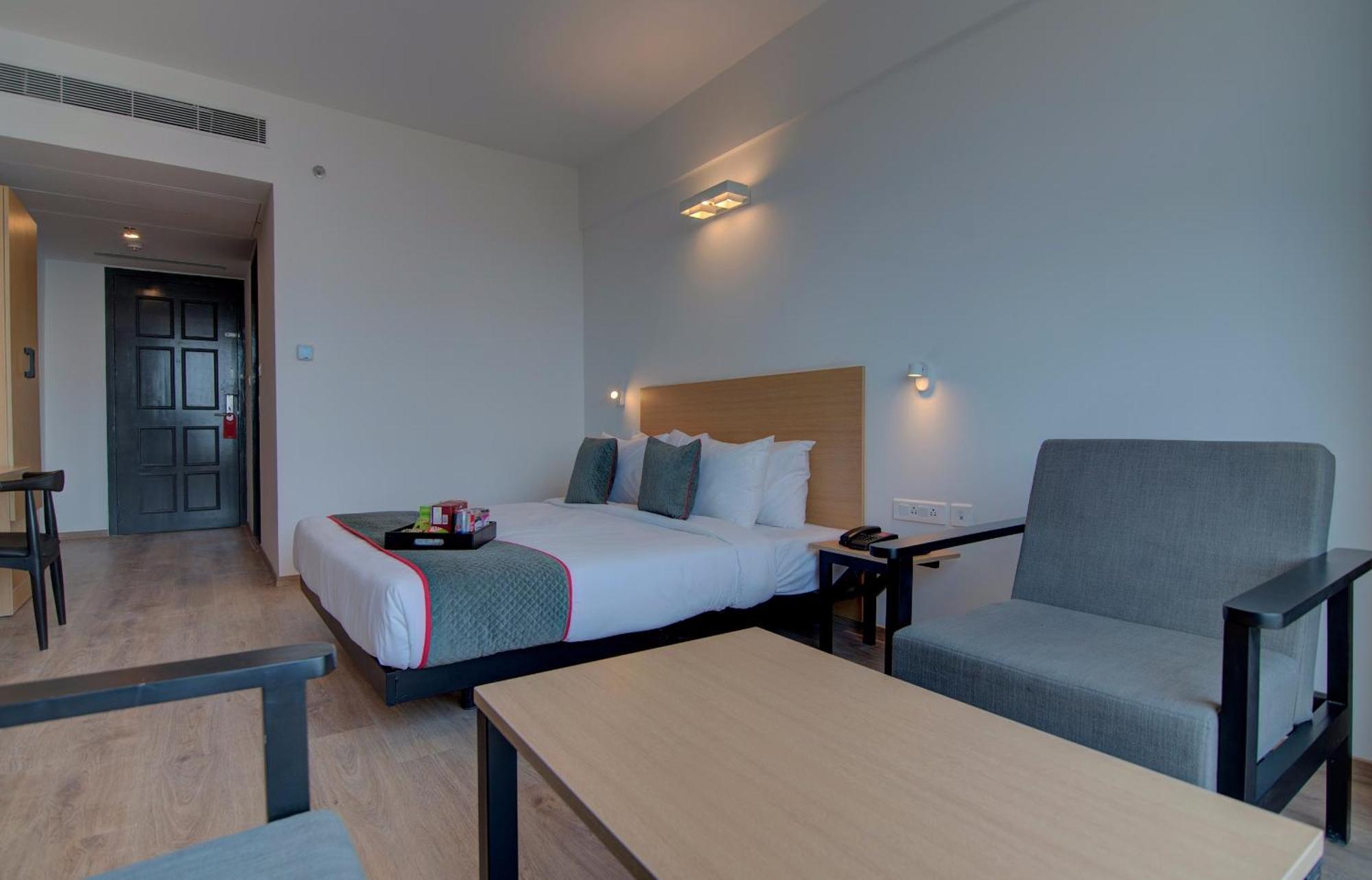 Hotel Townhouse De Alphabet 4*