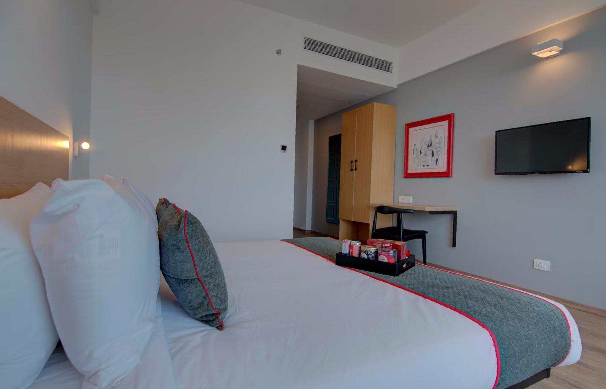 Townhouse De Alphabet 4*