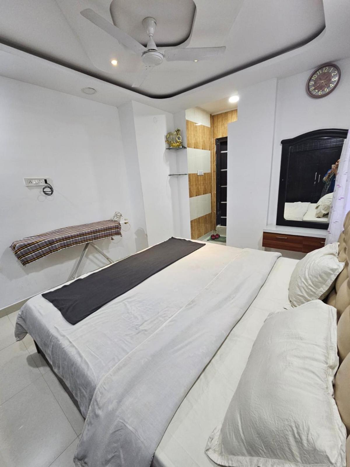 Apartment Stylish Penthouse - Atithi Estate Hyderabad
