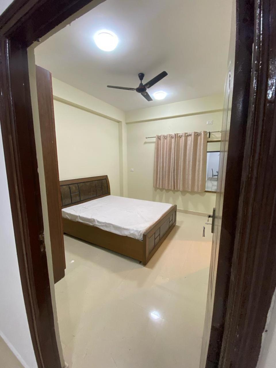 Apartment Aj Homes