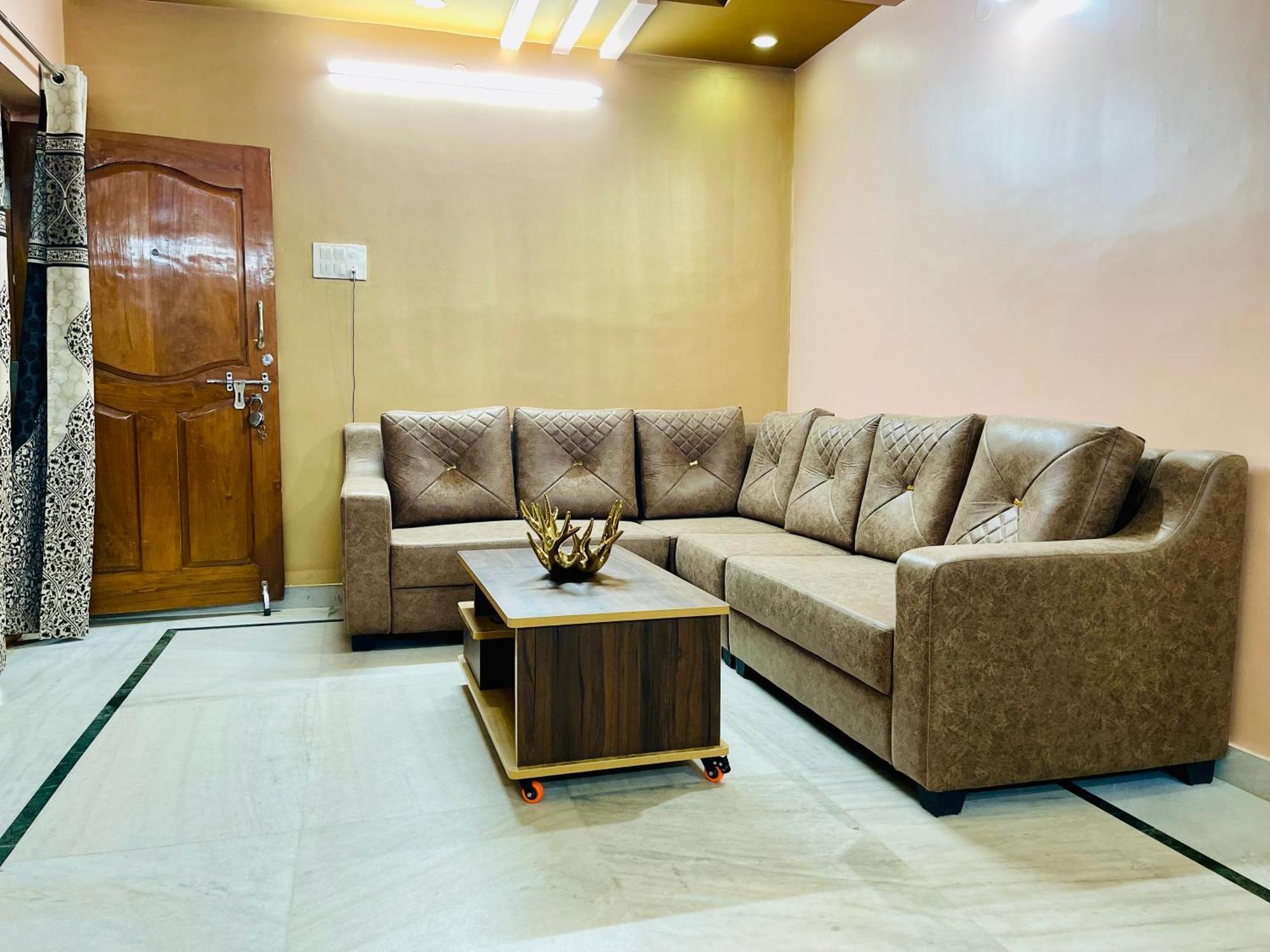 Castle-2bhk Luxurious Apartment/guesthouse * Hyderabad