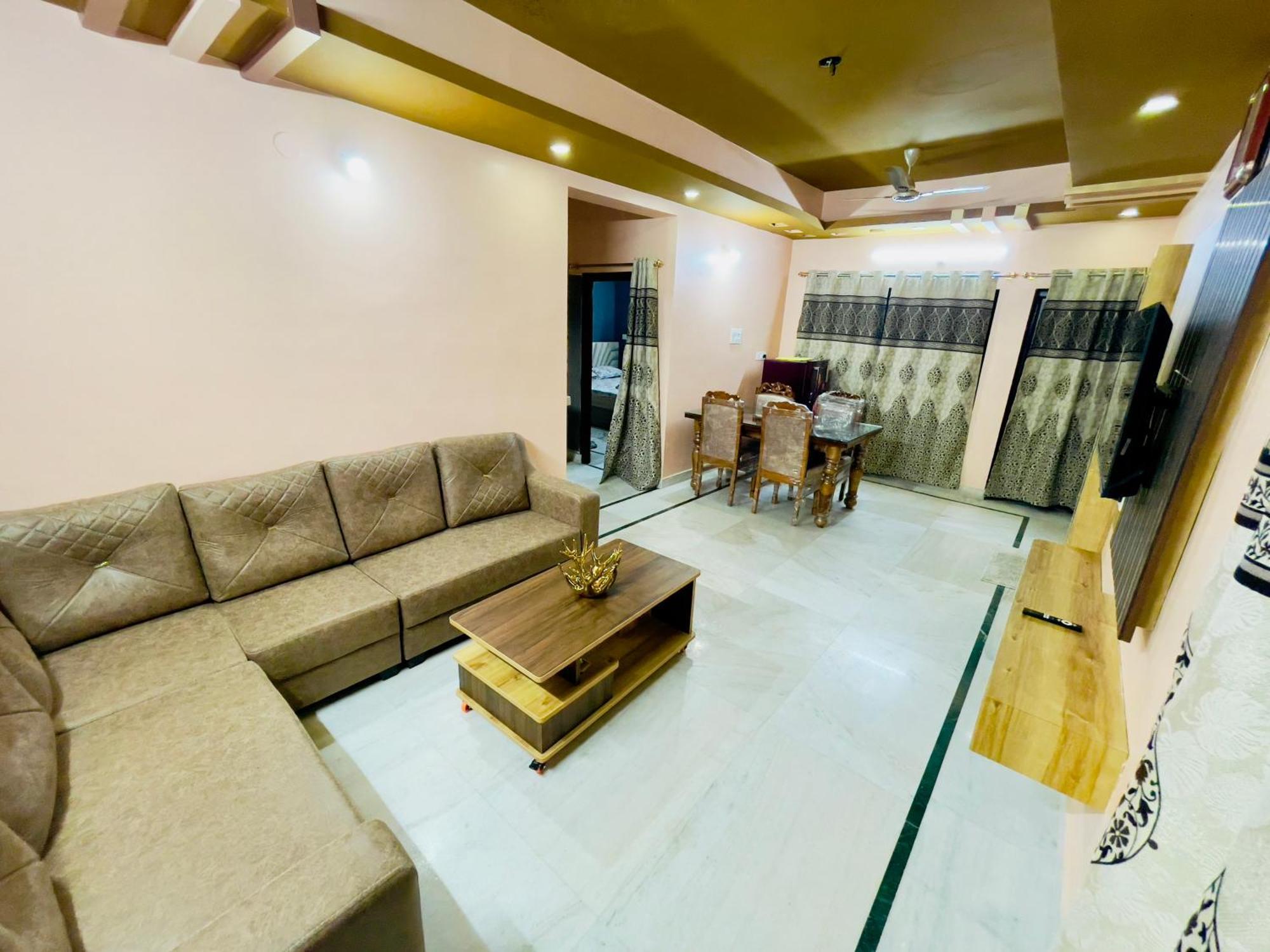 Apartment Castle-2bhk Luxurious Apartment/guesthouse *