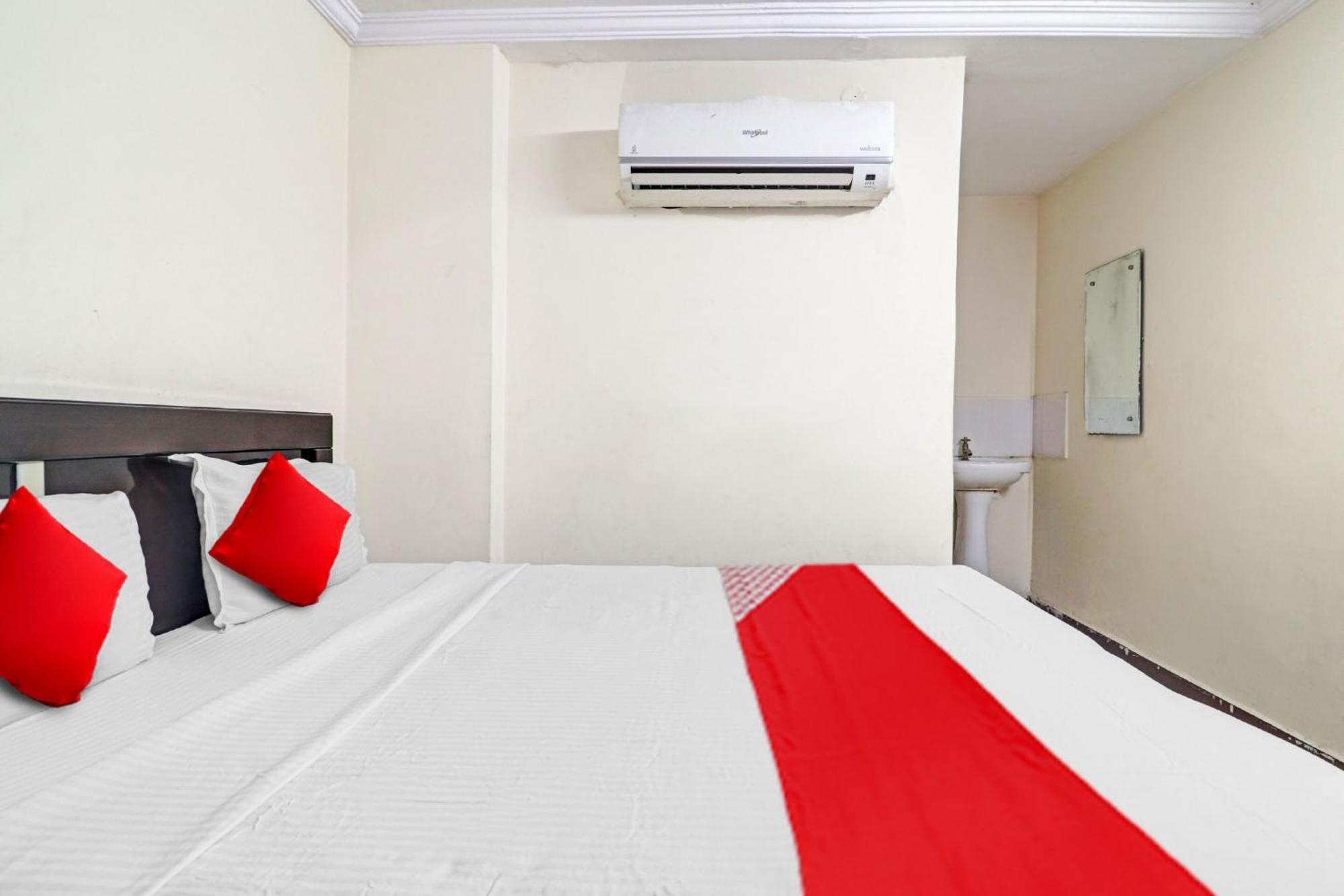 Collection O Sai Paradise Luxury Rooms 3*